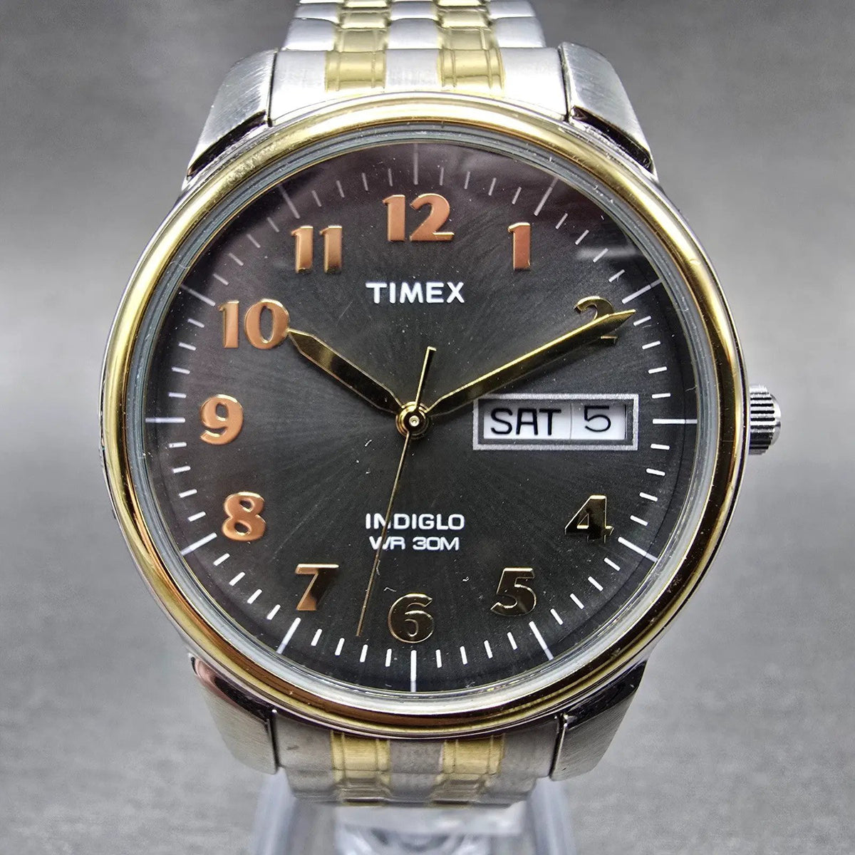 Timex Charles Street Watch Men 35mm Gray Dial Two Tone Daydate Round New Battery0