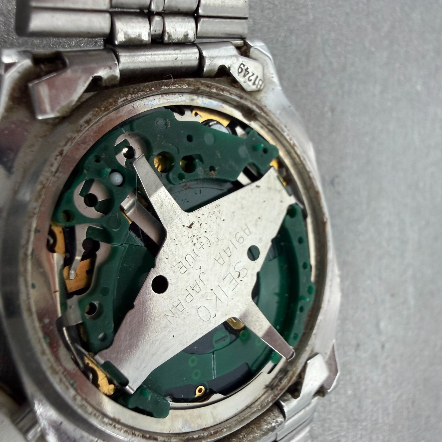 Seiko Digital Watch Men 33mm LCD Silver Tone Alarm Chrono A914-5A09 PARTS12