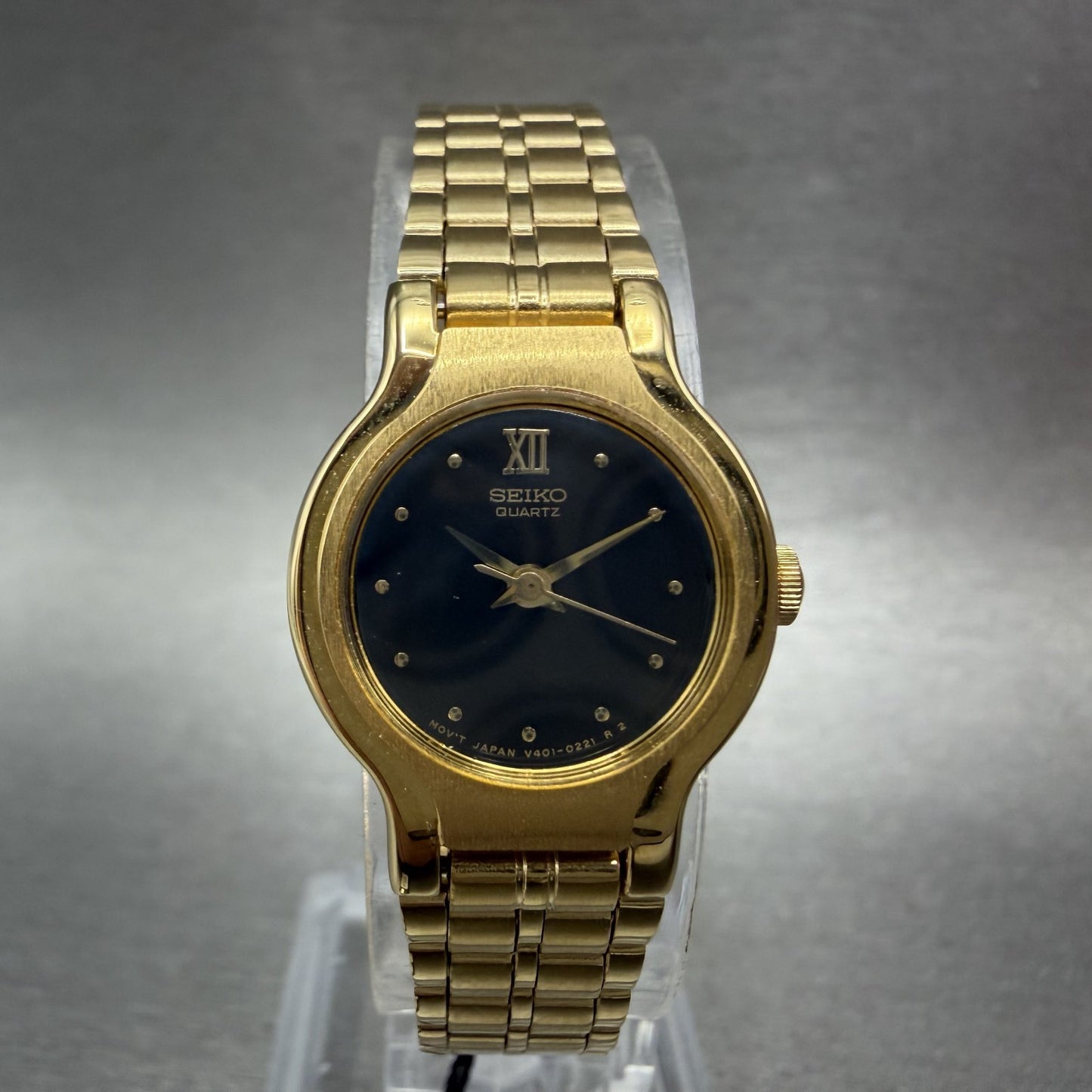 Seiko Watch Women  19mm Black Dial Gold Tone Round V4010099 New Batt NOS W/Box1