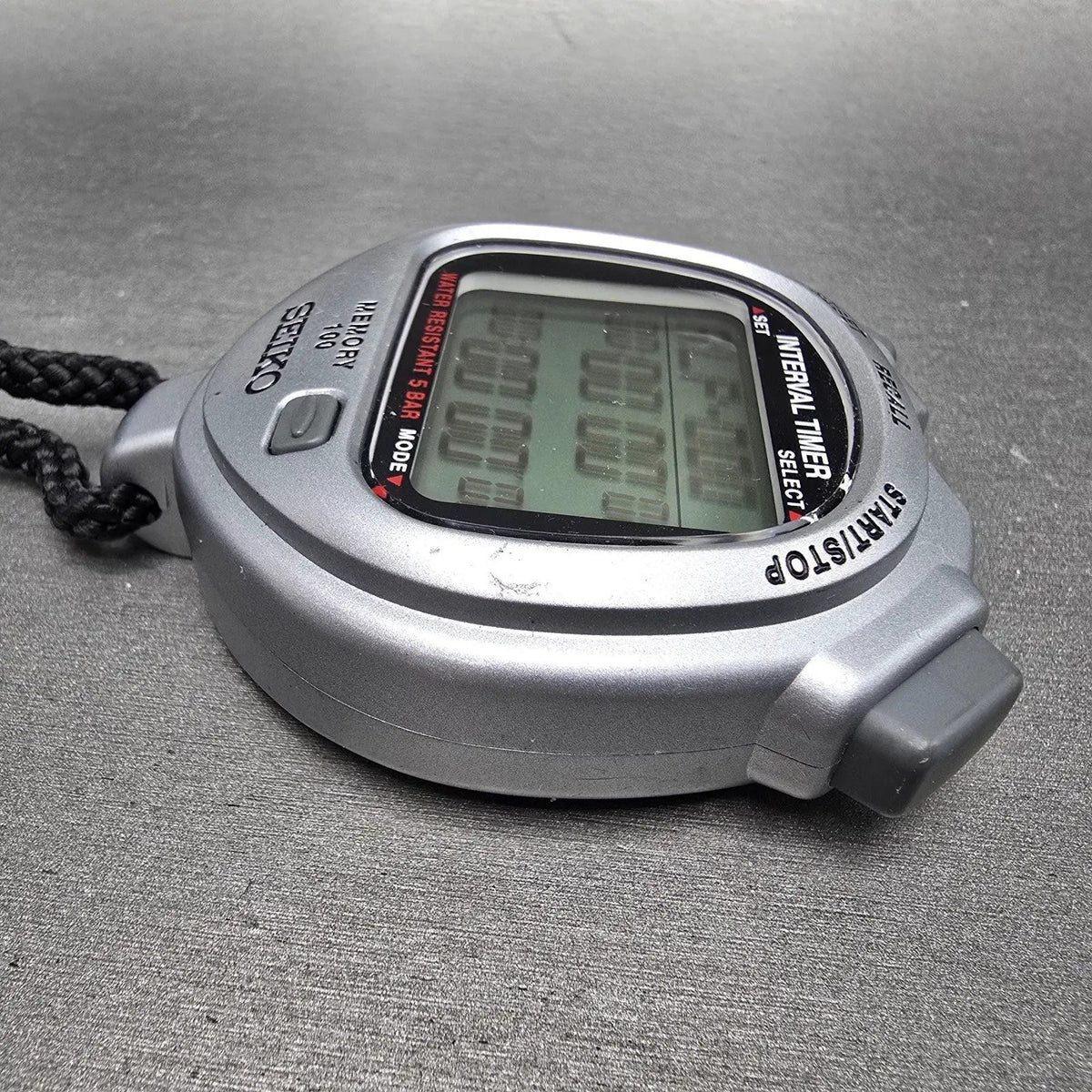 Seiko Stopwatch S057-4000 Digital Silver Timer 100 Lap Round New Battery3