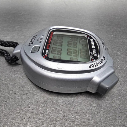 Seiko Stopwatch S057-4000 Digital Silver Timer 100 Lap Round New Battery3