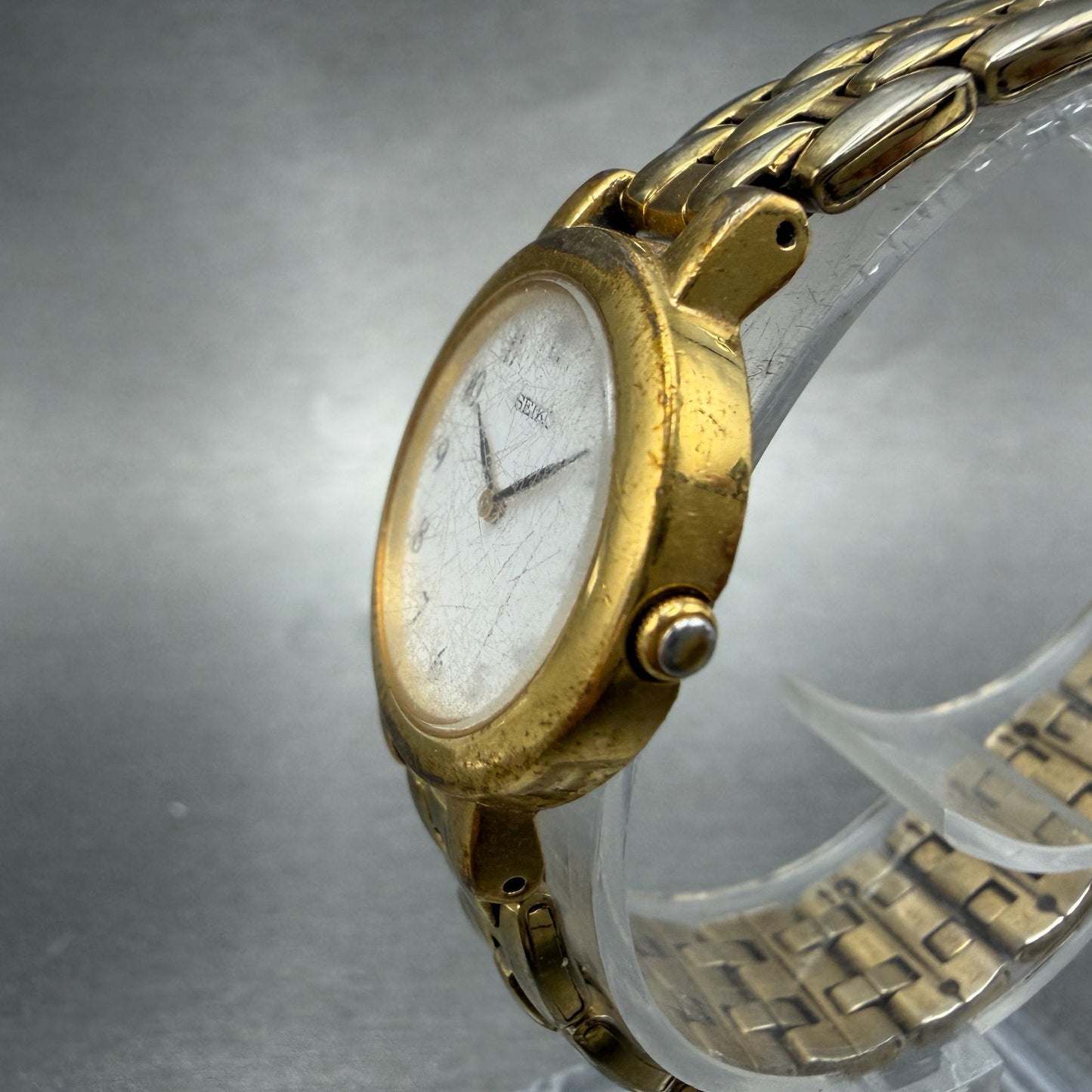 Seiko Watch Women 24mm White Dial Gold Tone Round 1N00-1E19 New Battery 78762