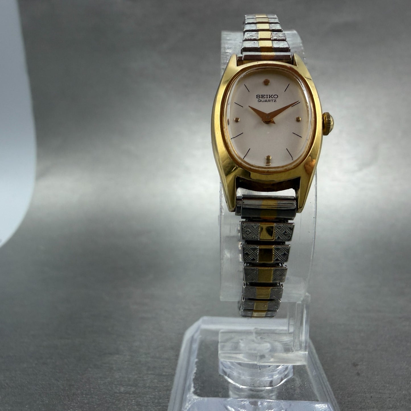 Seiko Watch Women 17mm Silver Dial Two Tone Oval 5420-5330 New Battery Vintage5