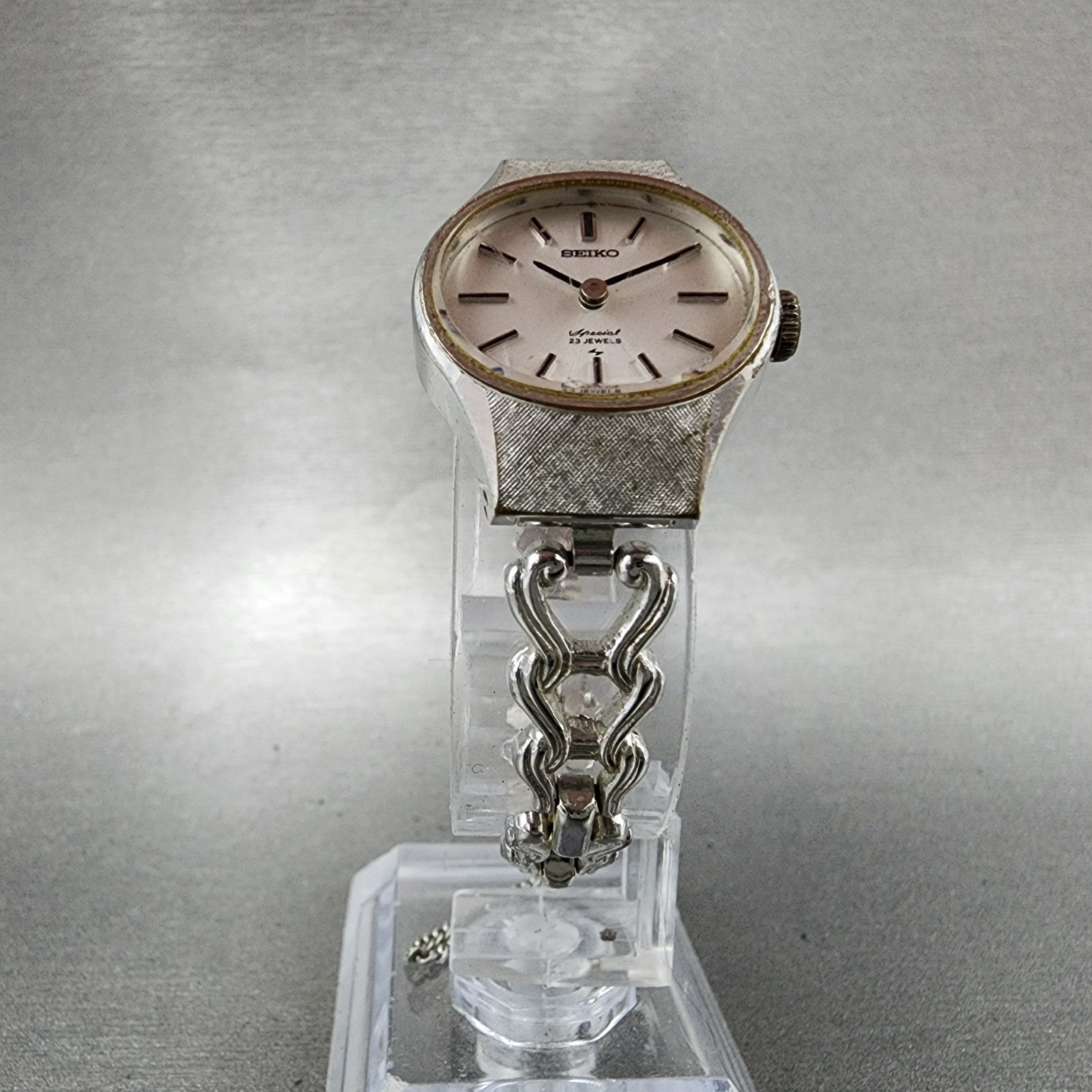 Seiko Special Watch Women 22mm White Dial Gold Plated Manal Wind Oval Runs5