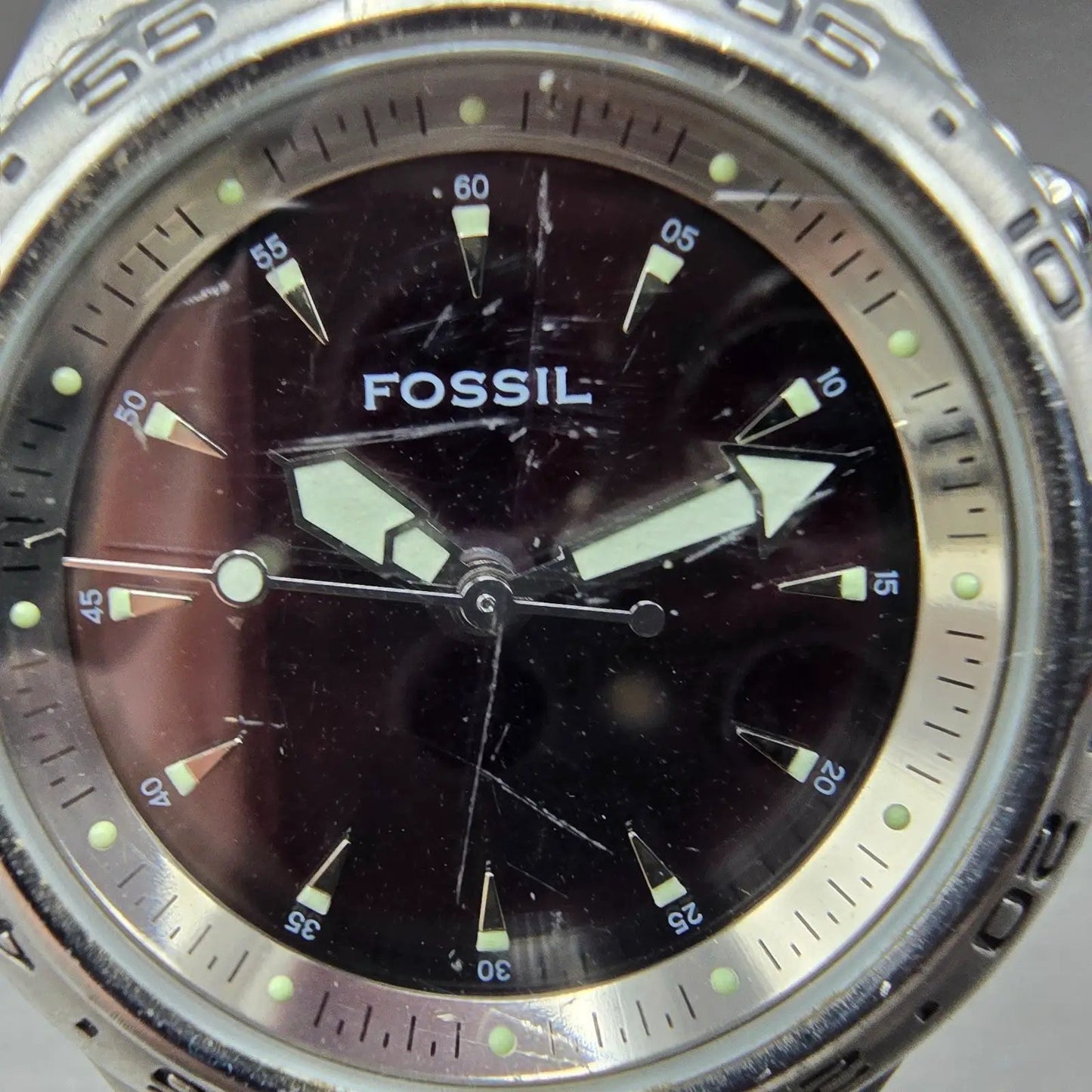 Fossil Blue Watch Men 40mm Red & Silver Dial Silver Tone AM-3614 New Battery1