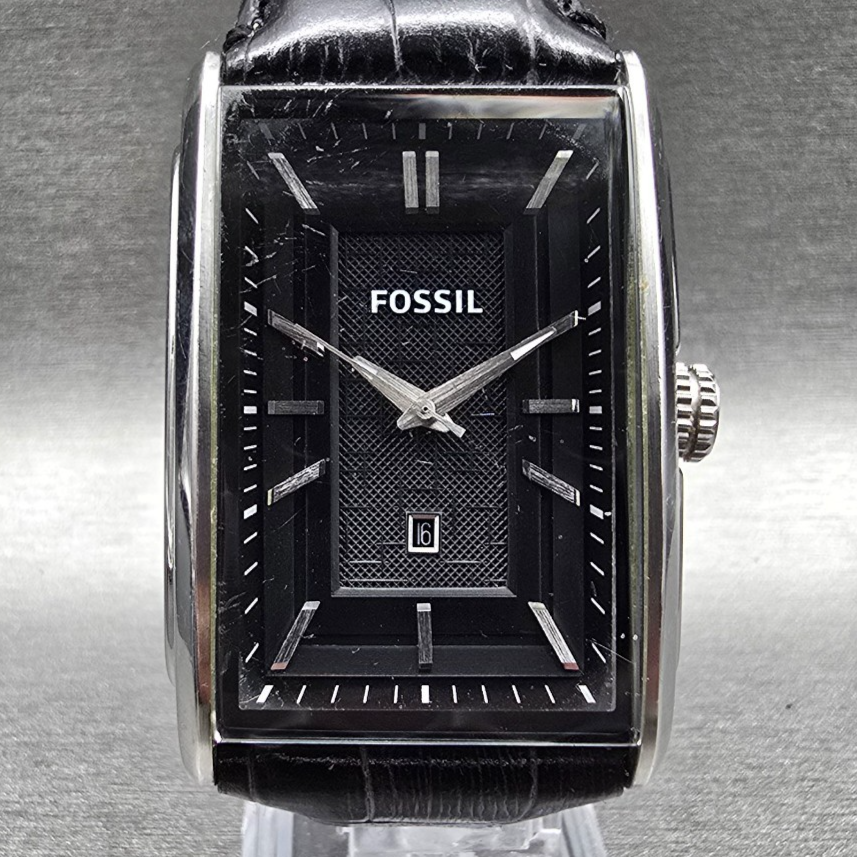 Fossil Truman Watch Men 33mm Black Dial Silver Tone Date Rectangle FS4770 NewBat1