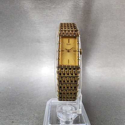 Seiko Tank Watch Women 12mm Champagne Dial Gold Tone 2e205079 New Battery5
