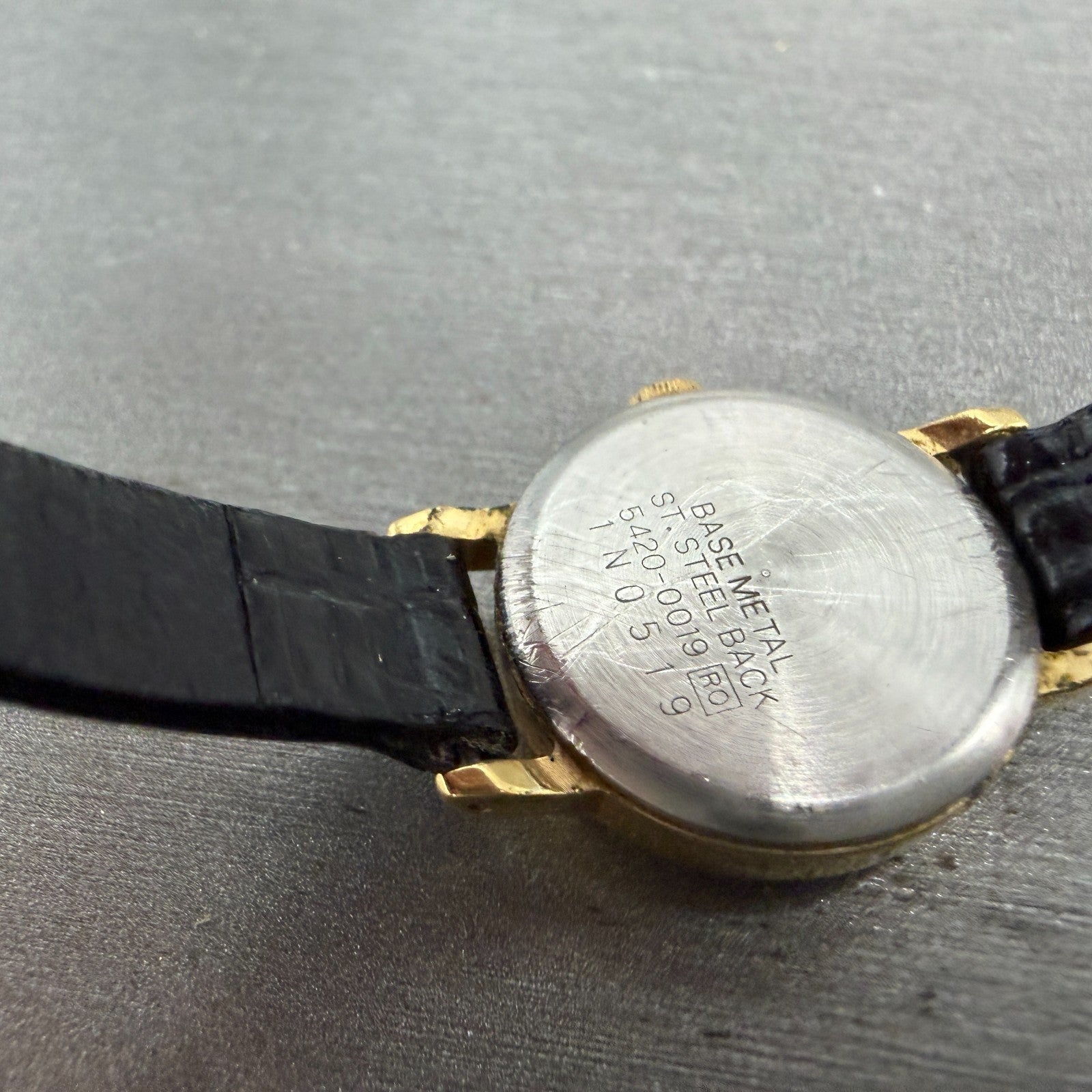 Seiko Watch Women 19mm Gold Dial Gold Tone Round 5420-0019 New Battery VTG 379