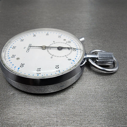 VTG Seiko Stopwatch 885021 Silver Tone White Dial Manual Wind Runs5