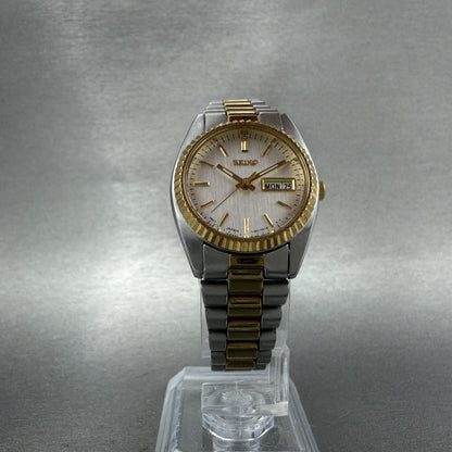 Seiko Watch Women 25mm White Dial Two Tone daydate Round 7n830041 New Batt AT35