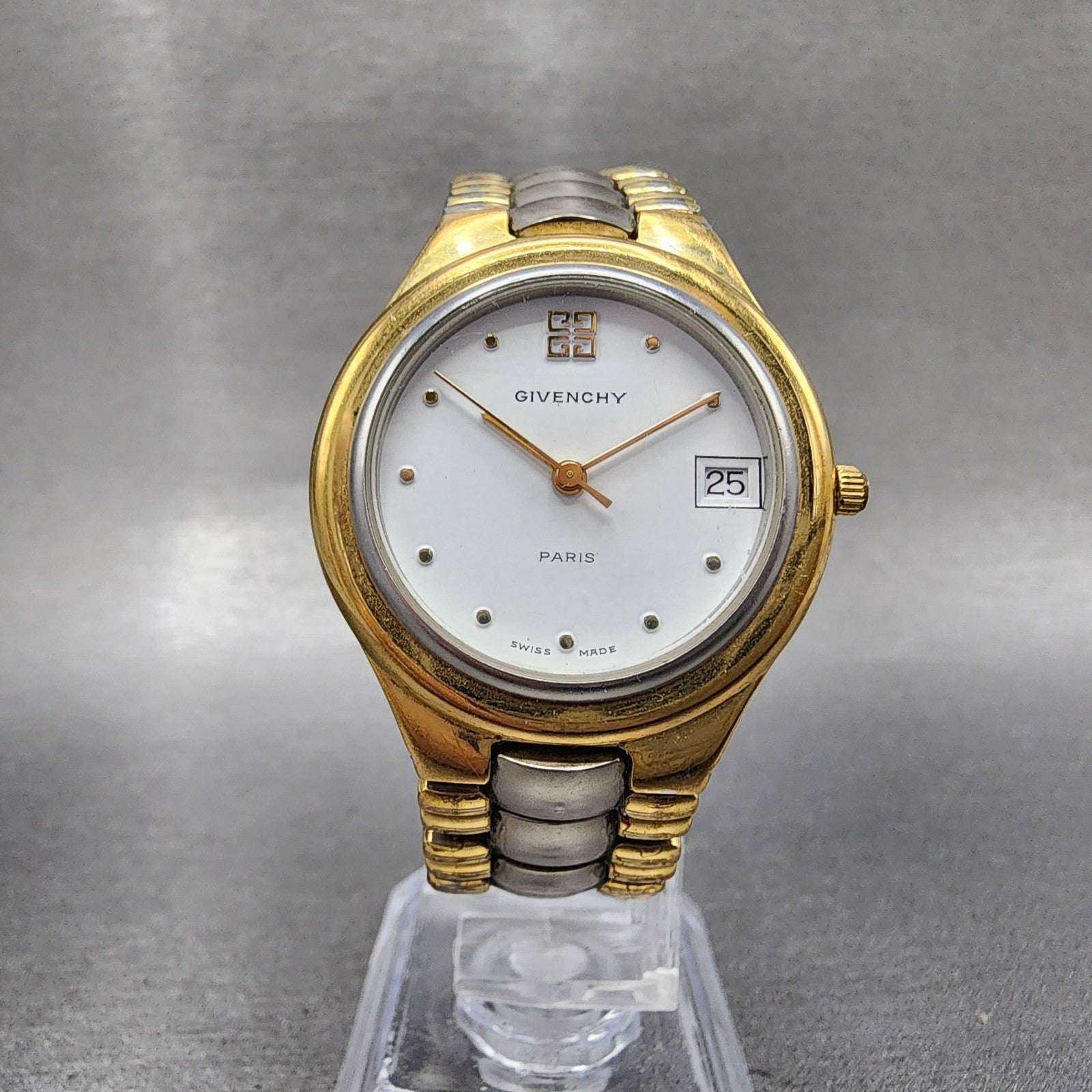 Givenchy Kashmir Watch Women 31mm White Dial Two Tone Date Round New Battery5
