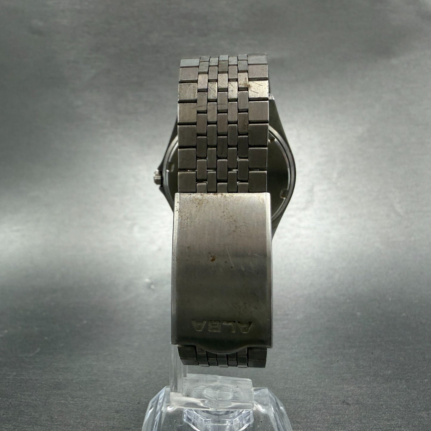 Seiko ALBA Watch Men 35mm Silver Dial Silver Tone Daydate V743-8A10 New Batt M407