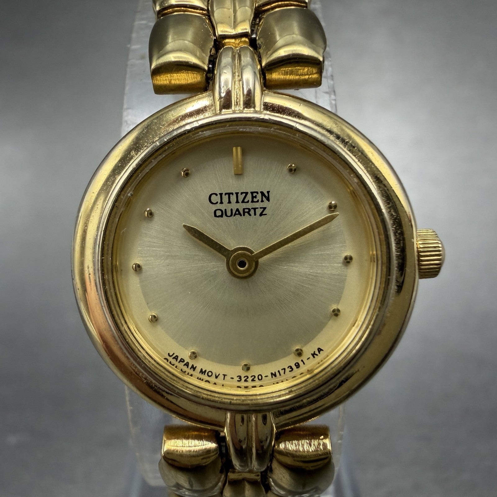 Citizen CQ Watch Women 20mm Champagne Dial Gold Tone Round 3220-S38192 New Batt1