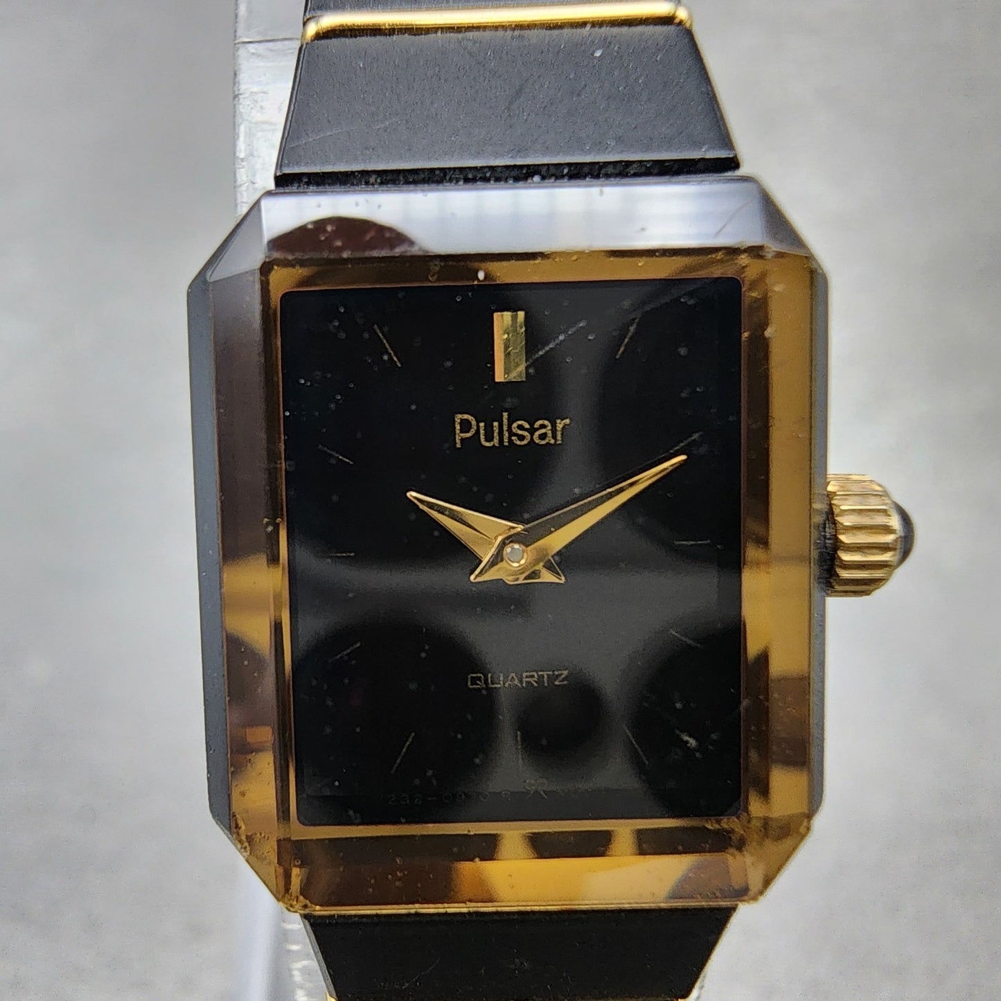 Pulsar Tank Watch Women 17mm Black Dial Black Gold Tone Rectangle New battery1