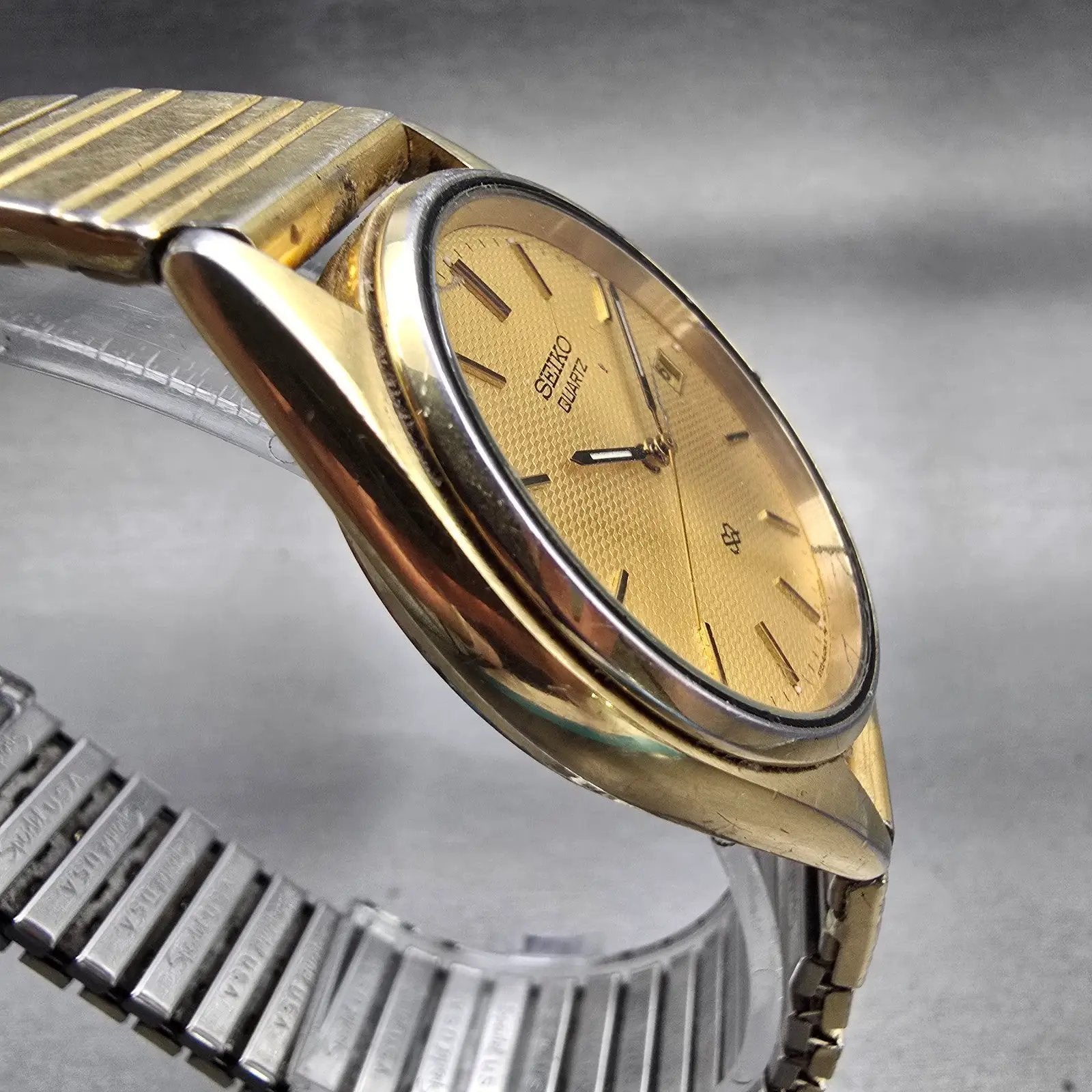 Seiko SQ Watch Men 35mm Gold Dial Gold Tone Date Round 5Y22-8A08 New Battery VTG3