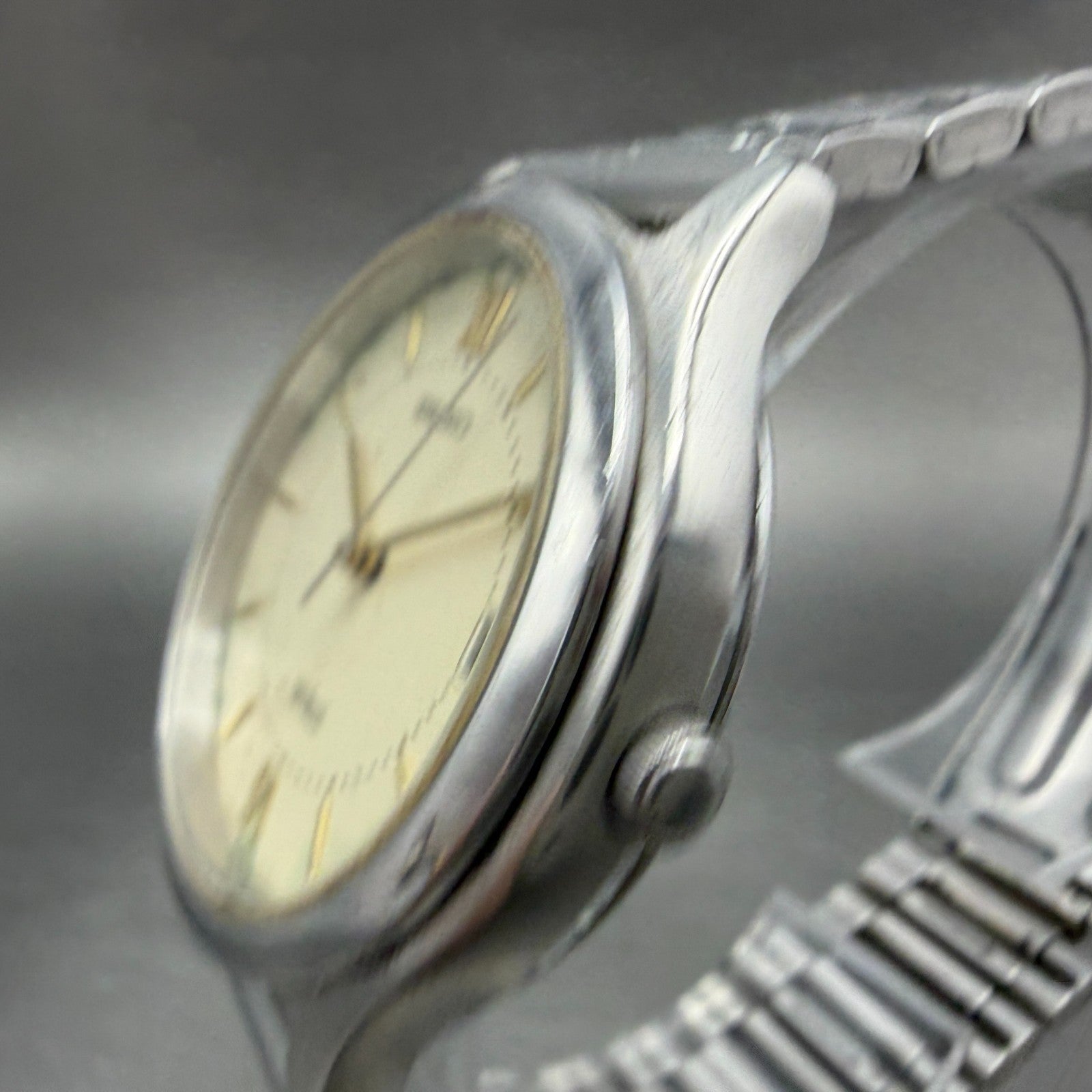 Seiko Spirit Watch Men 34mm Cream Dial Silver Tone Date 7n42-6110 New Battery G52