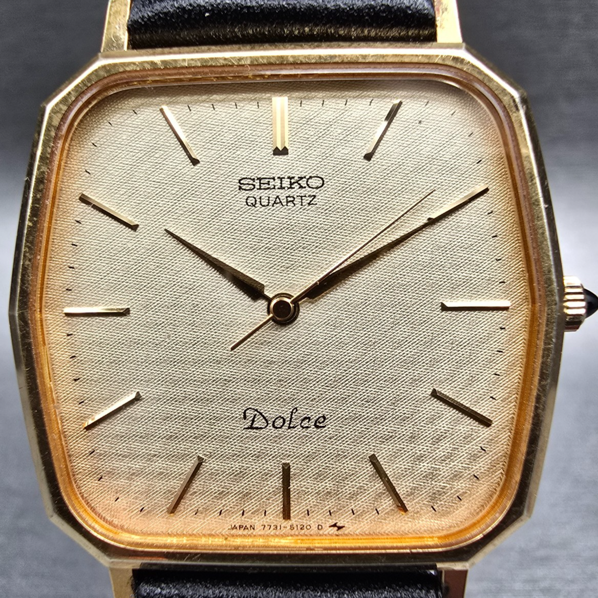Seiko Dolce Watch Men 29mm Champagne Dial Gold Tone Rectangle 7731-5120 New Batt1
