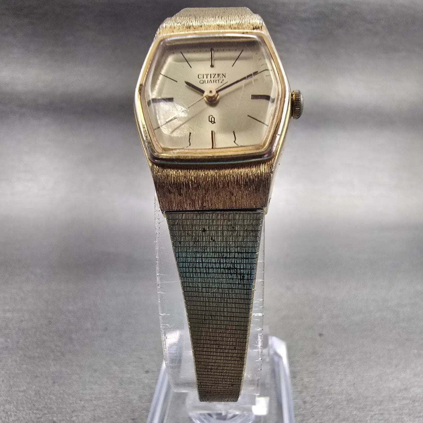 Citizen CQ Watch Women 19mm Gold Dial Gold Tone Hexagon 2030-201710 New Battery5