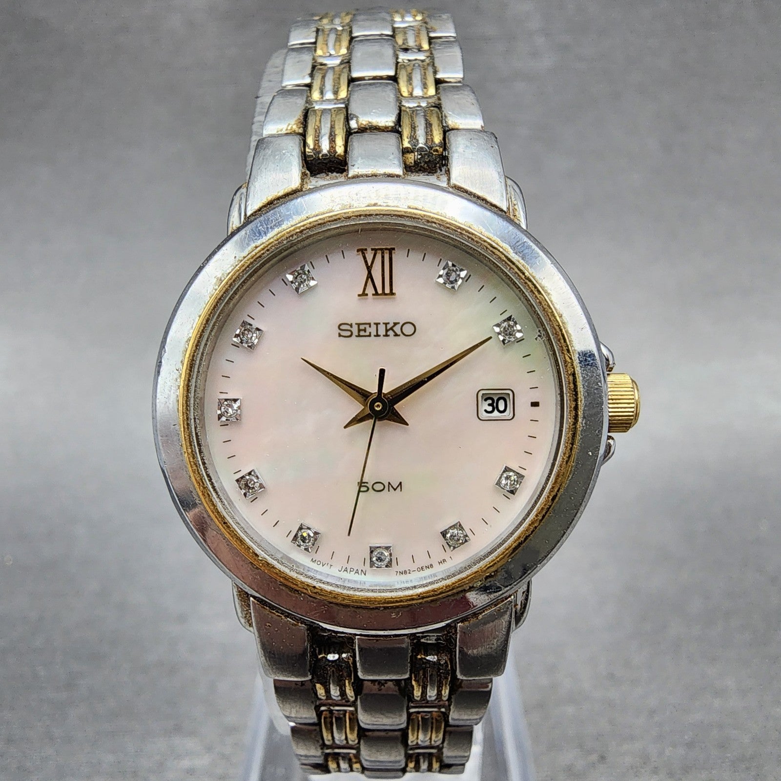 Seiko Watch Women 27mm MOP Dial Two Tone Date Round 7N820BR0 New Battery0