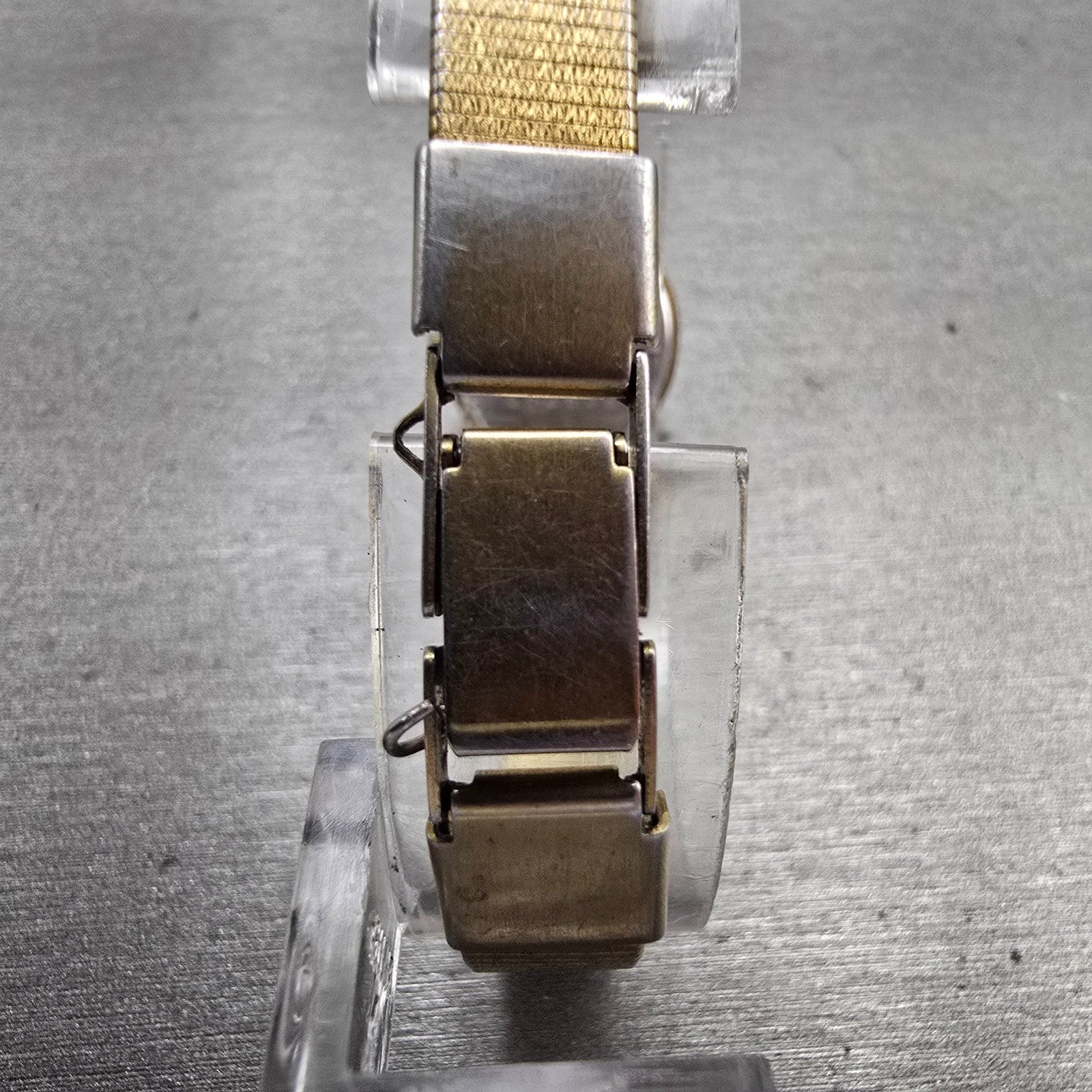 Seiko Watch Women 19mm Champagne Dial Gold Tone Round 4N00-0661 New Battery VTG7