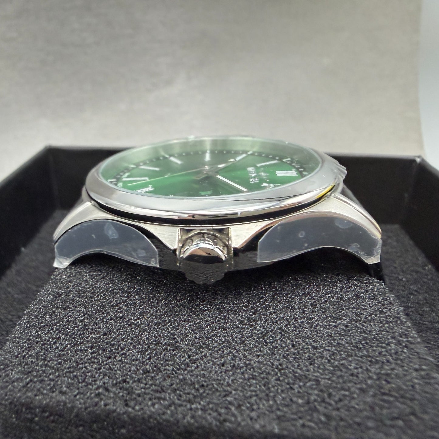 Invicta Celestial Watch Men 43mm Green Dial Silver Date Round Leather 478085