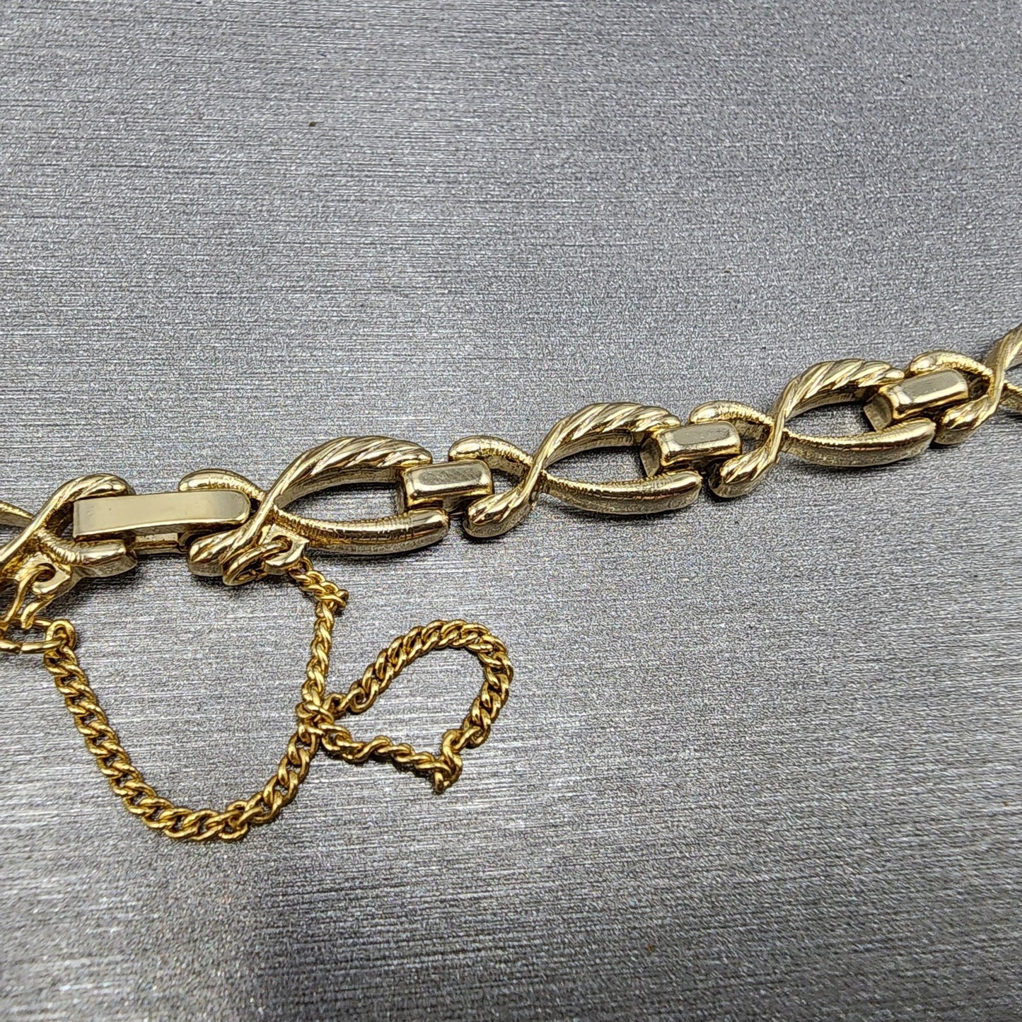Omega De Ville Watch Women 21mm Gold Dial Gold Plated Cal 1375 591.0276 PARTS14