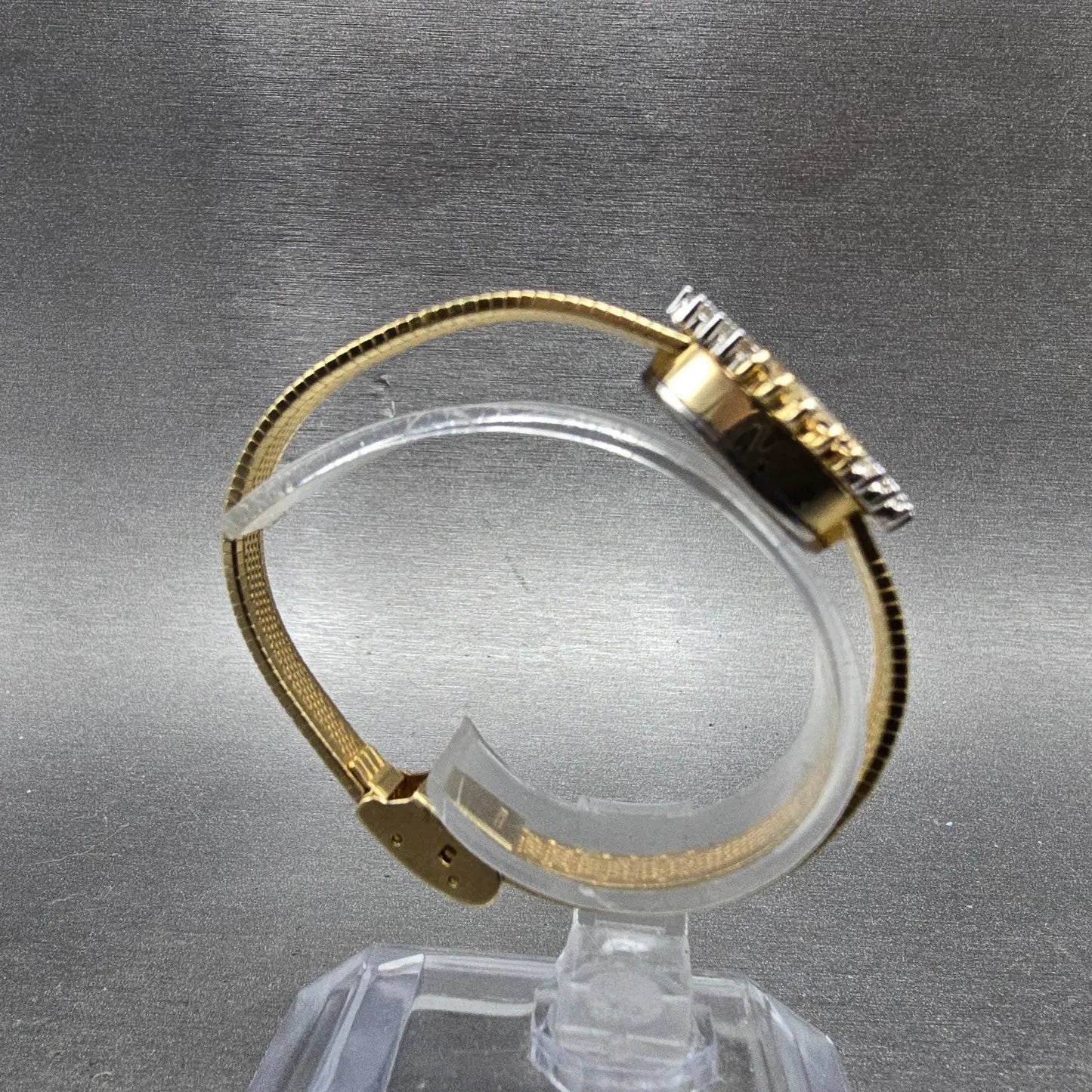 Armitron Deauville Diamond Watch Women 15mm Gold Dial Gold Sapphire Oval NewBatt8