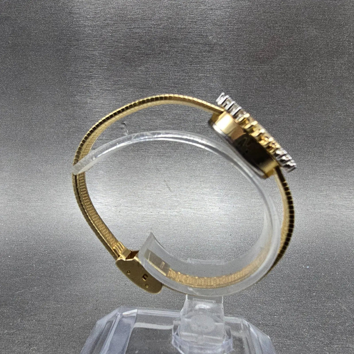 Armitron Deauville Diamond Watch Women 15mm Gold Dial Gold Sapphire Oval NewBatt8
