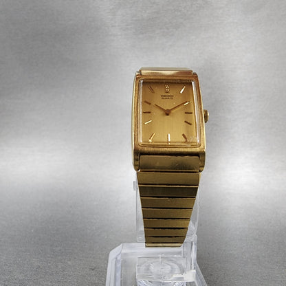 Seiko Tank Watch Women 17mm Champagne Dial Gold Tone Rectangle 2C205830 New Bat5