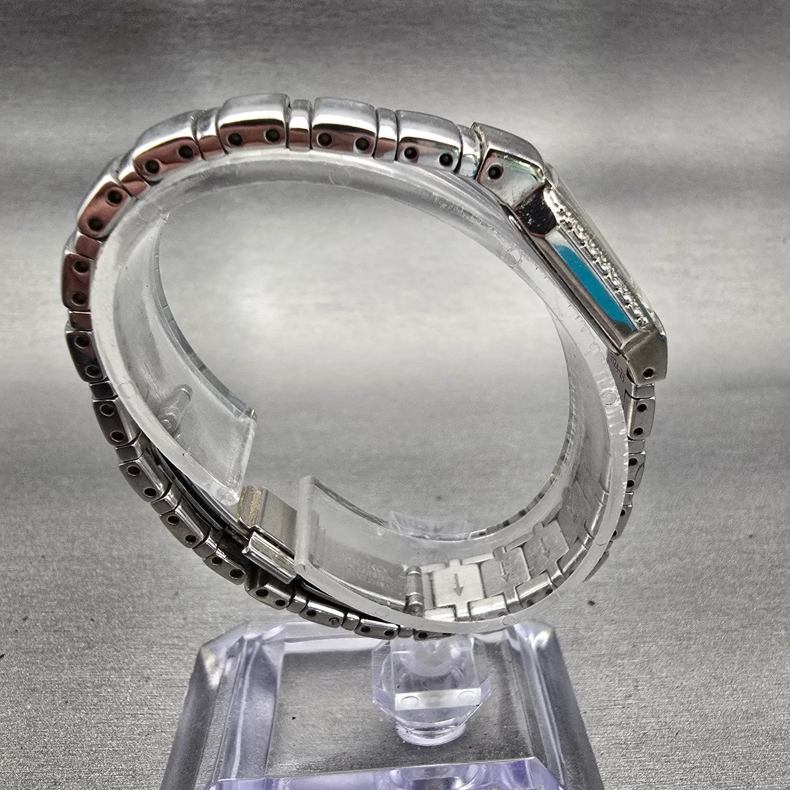 Seiko Watch Women 16mm Silver Dial Silver Tone Gemmed 1F20-0AB0 New Battery VTG8