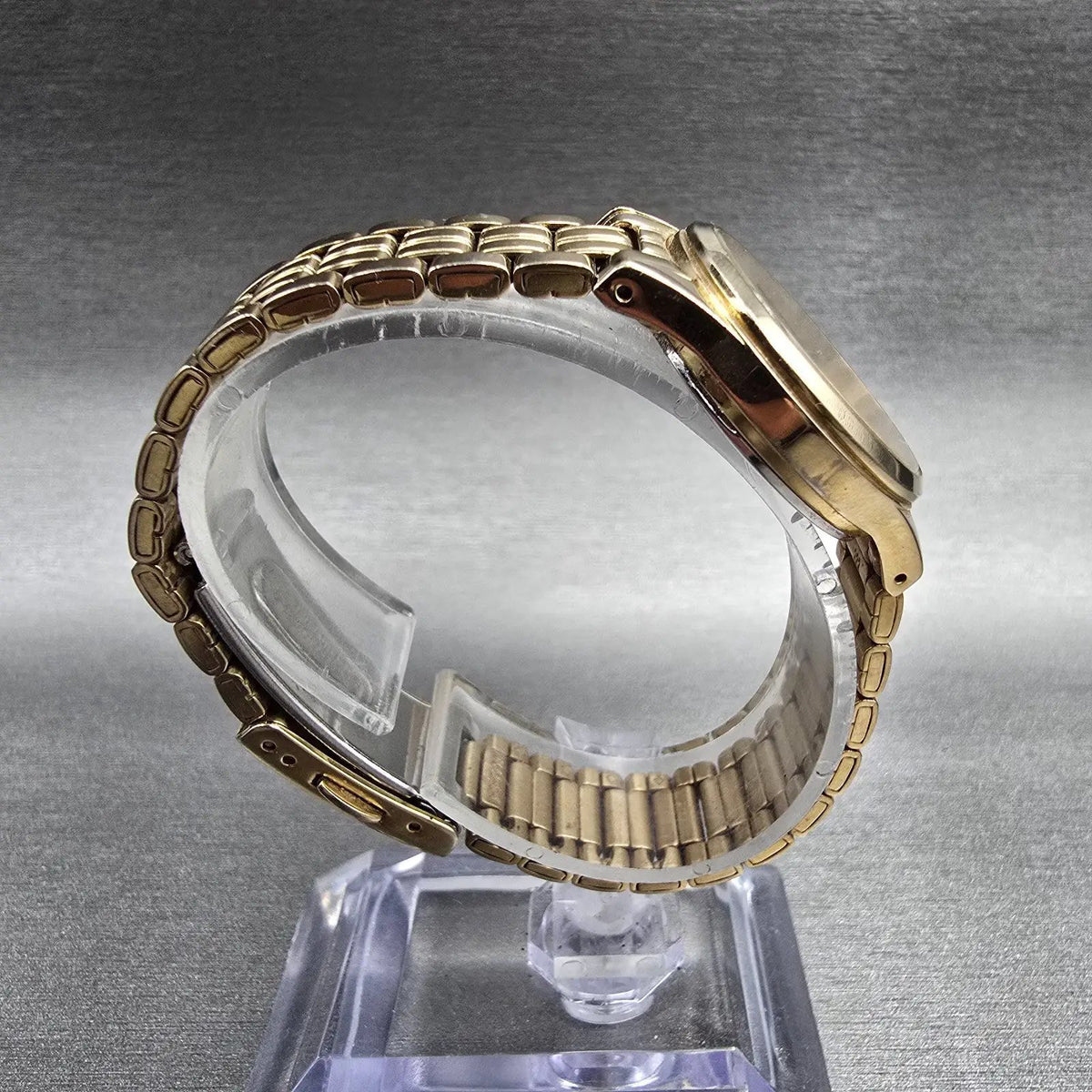 Seiko Watch Women 24mm Gold Dial Gold Tone Date Round 7N82-0GM0 New Battery8
