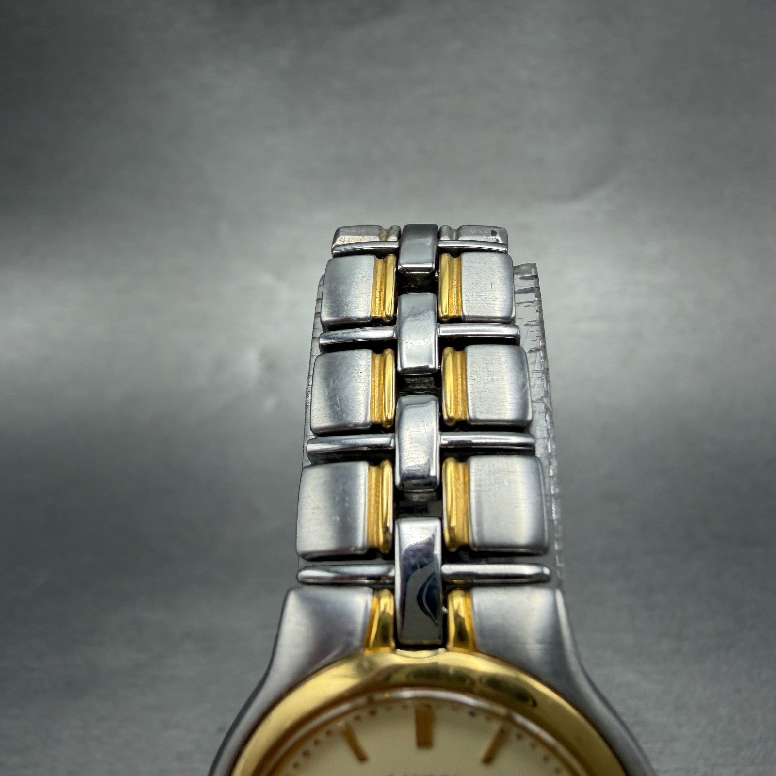 Seiko Laurel Watch Women 25mm Champagne Dial Two Tone Round 2F50-0490 NewBattery5