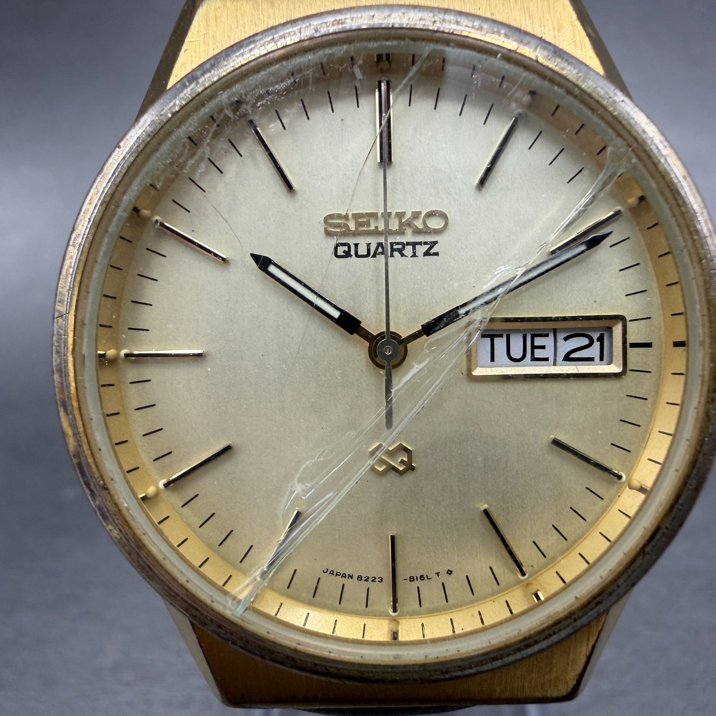 Seiko SQ Watch Men 34mm Champagne Dial Gold Tone Daydate 8223-8009 New Battery J1