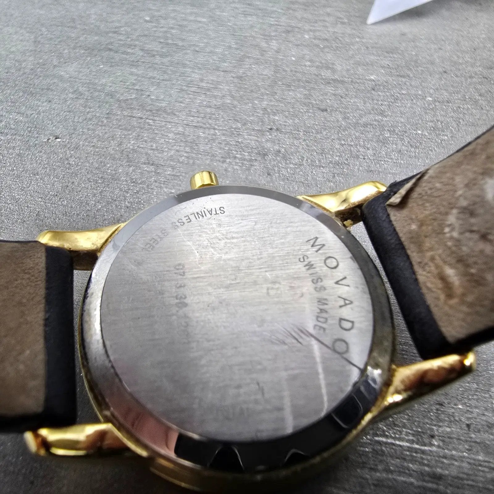 Movado Museum Watch Women 28mm Black Dial Gold Tone 07.3.36.1263 New Battery9