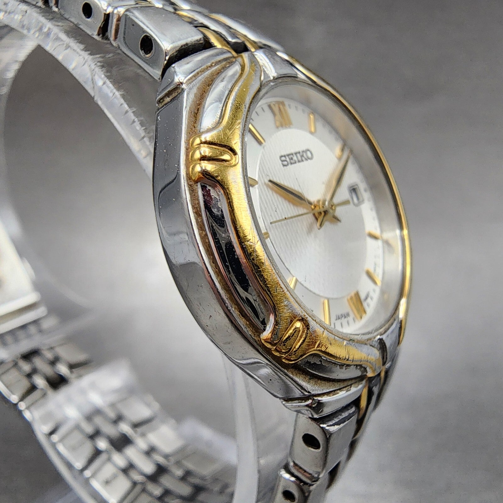 Seiko Watch Women 26mm Blue Dial Two Tone Date Round 7N820AT0 New Battery3