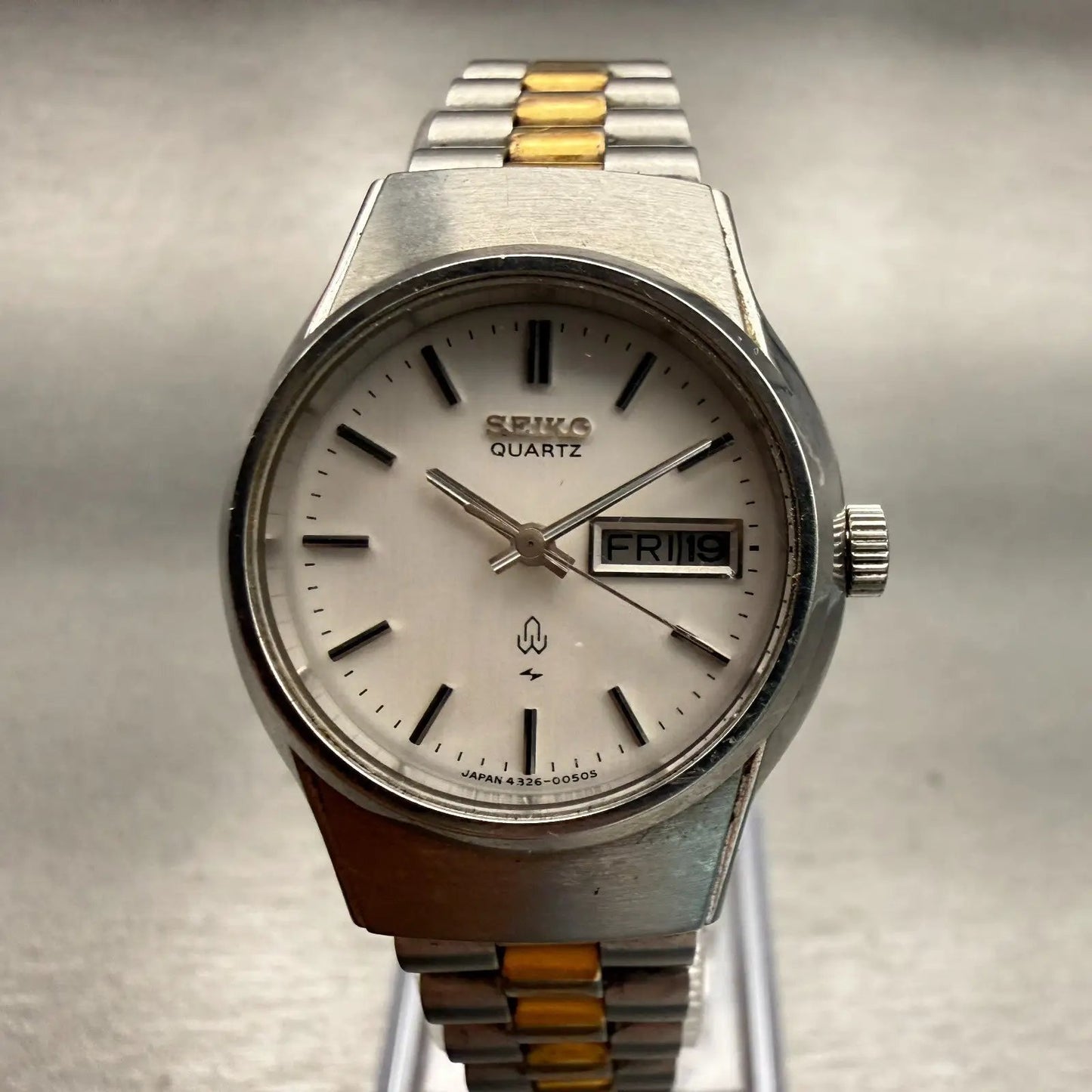 Seiko Watch Women 25mm Silver Dial Silver Tone Daydate Round 4326-0050 New Batt0