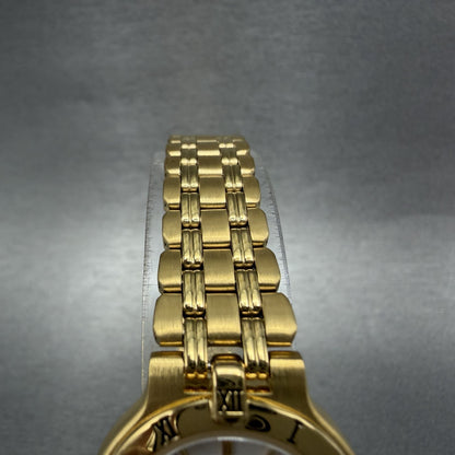 Bulova Watch Women 25mm White Dial Gold Tone Round 97T44 New Battery4