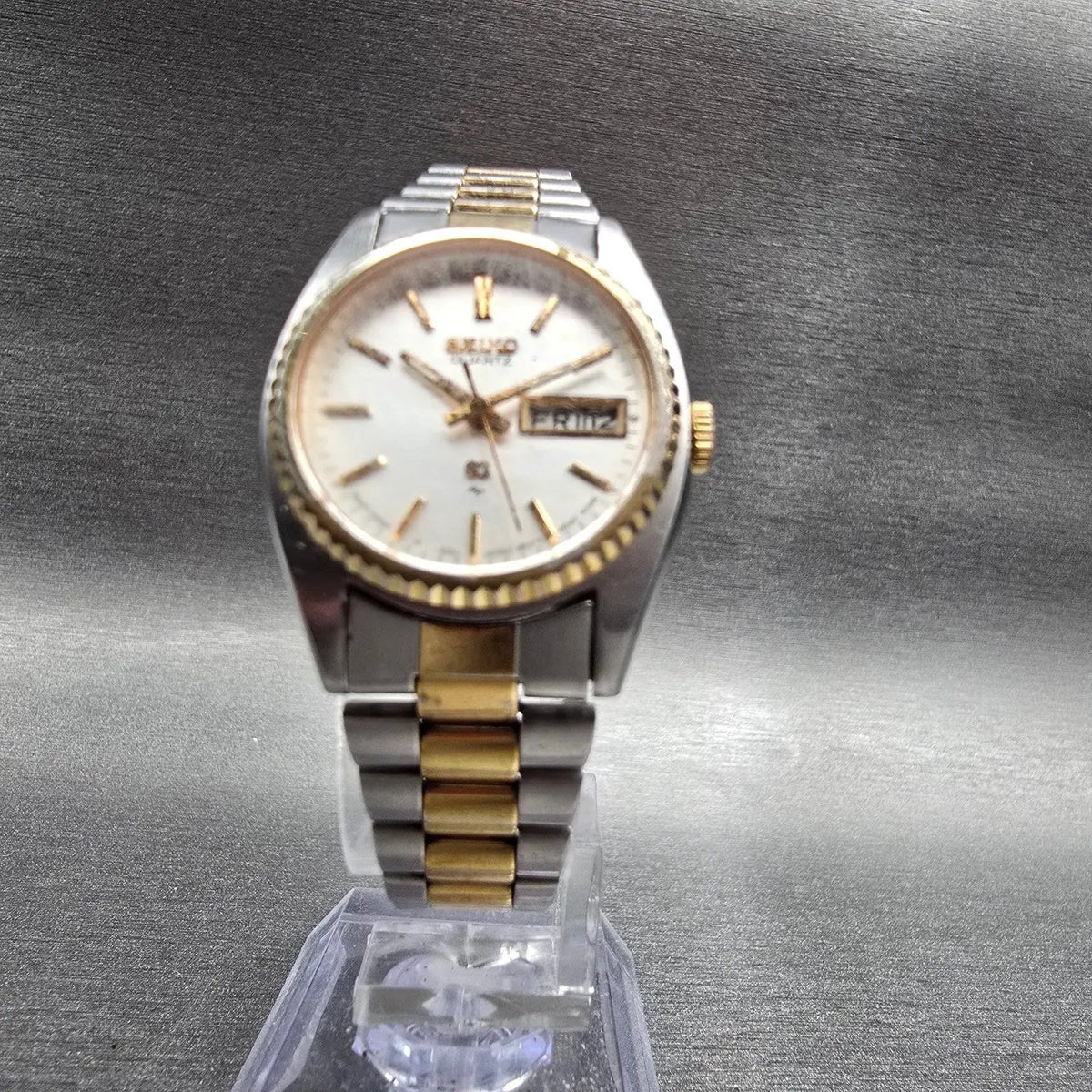 Seiko SQ Watch Women 24mm Silver Dial Two Tone Daydate Round 8523-0059 New BattG5