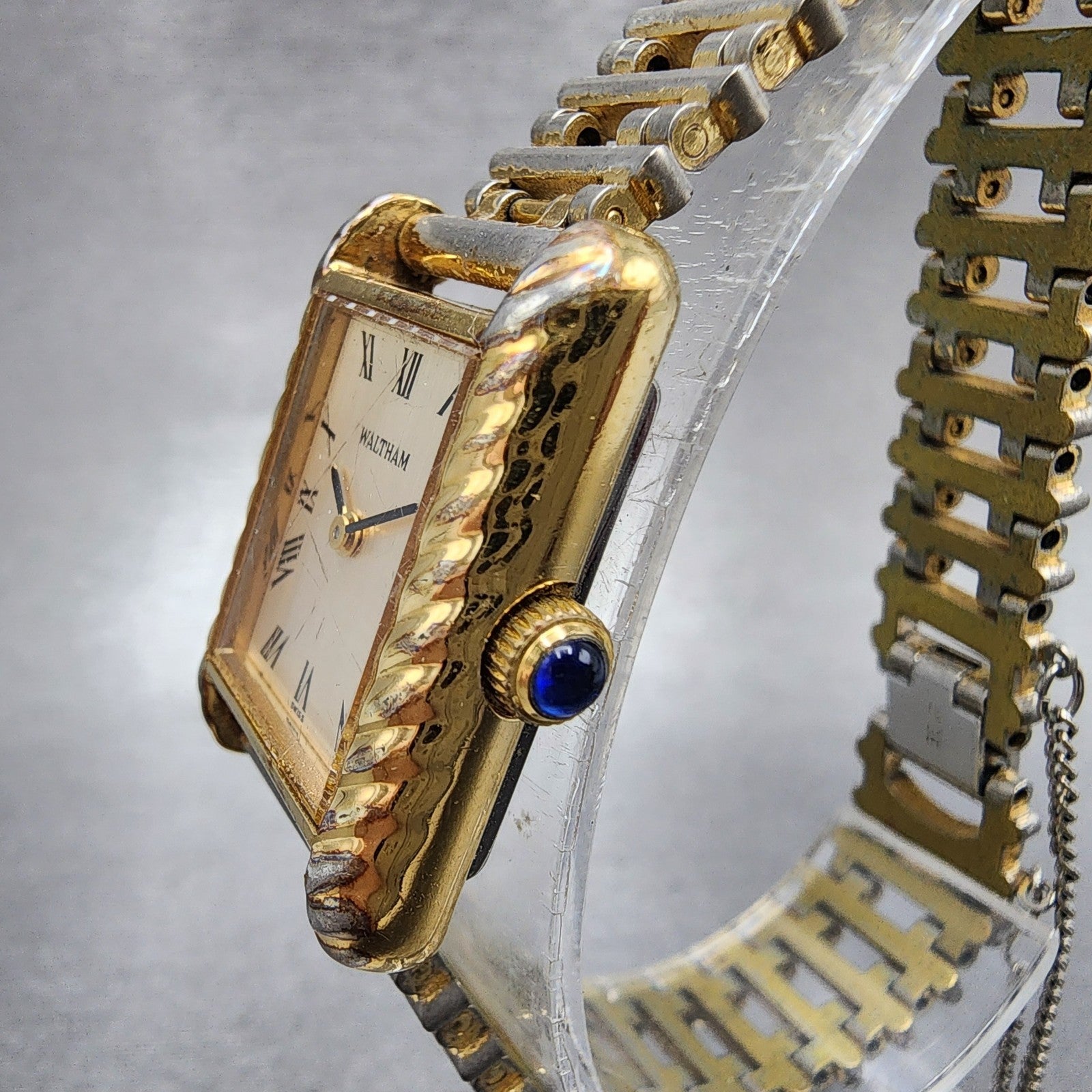 Waltham Tank Watch Women 21mm Champagne Dial Gold Tone Rectangle Manual Runs2