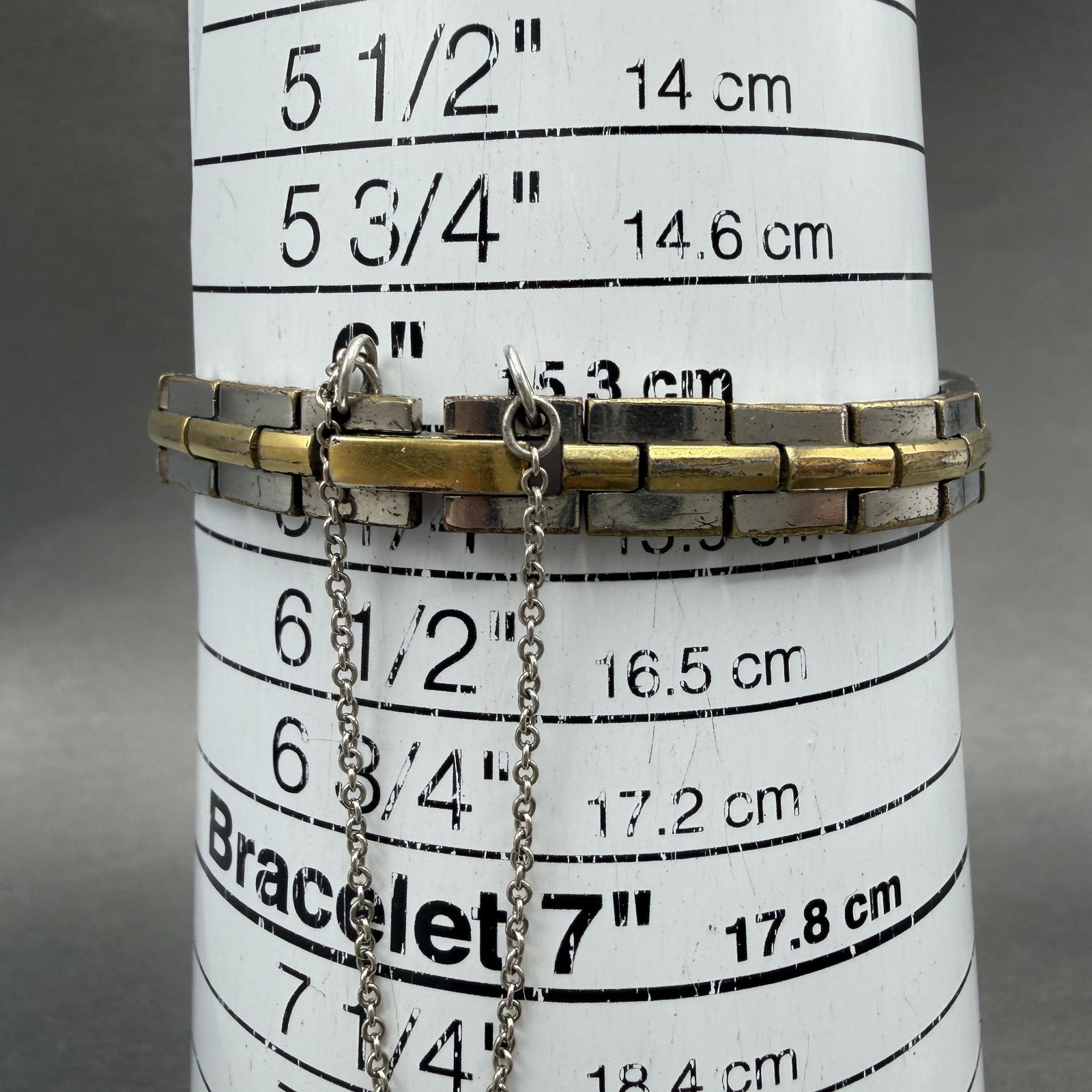 Seiko Tank Watch Women 13mm White Dial two Tone Rectangle 2E20-0AY0 New Battery13