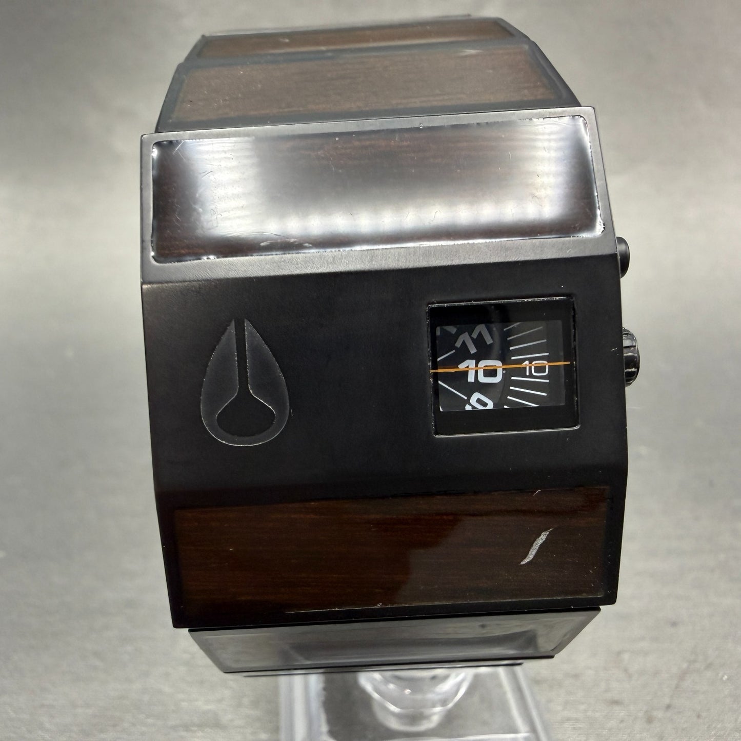 Nixon Rotolog Watch Men 35mm Black Dark Wood Rectangle New Battery0