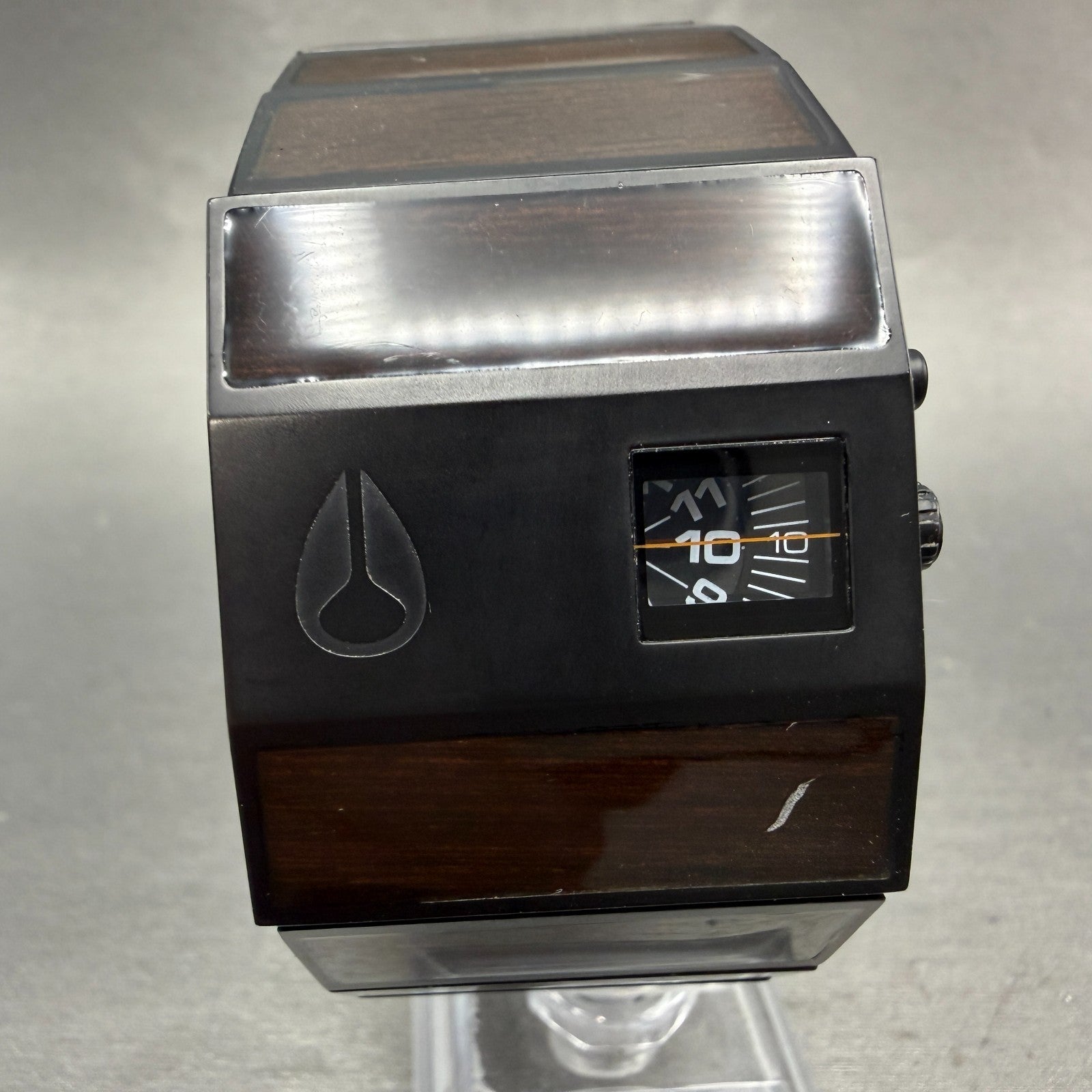 Nixon Rotolog Watch Men 35mm Black Dark Wood Rectangle New Battery0