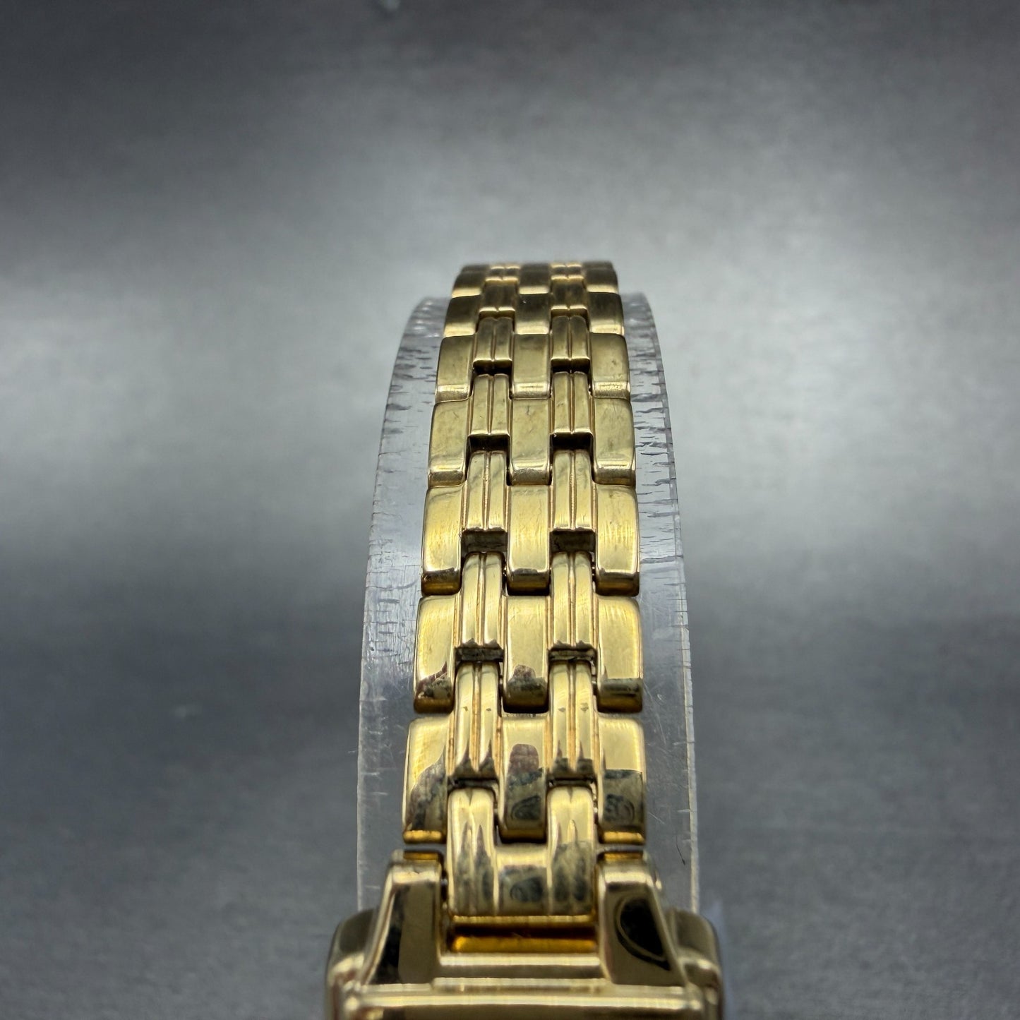 Seiko Tank Watch Women 16mm Champagne Dial Gold Tone 1N01-0FH0 New Battery NHJ4