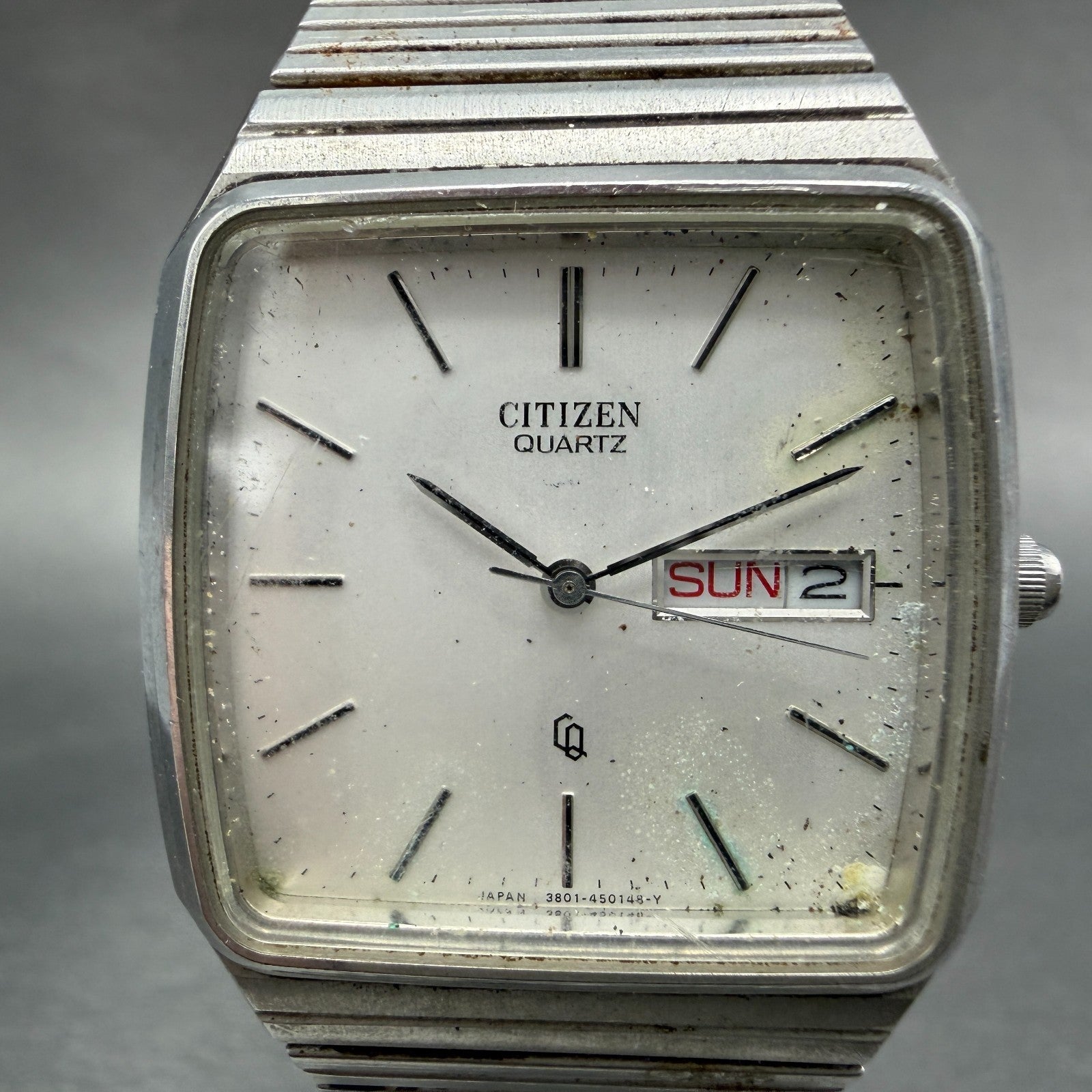 Citizen CQ Watch Men 32mm Silver Dial Silver Tone Daydate Rectangle New Battery1
