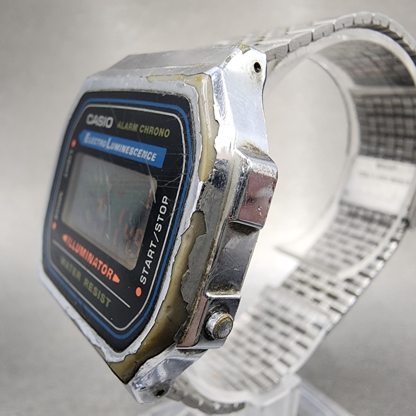 Casio A168 Watch Men 36mm Digital Silver Tone Octagon Alarm Chrono New Battery2