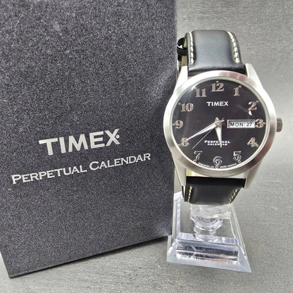 Timex Perpetual Calendar Watch Men 37mm Black Dial Silver Tone Daydate New Batt0