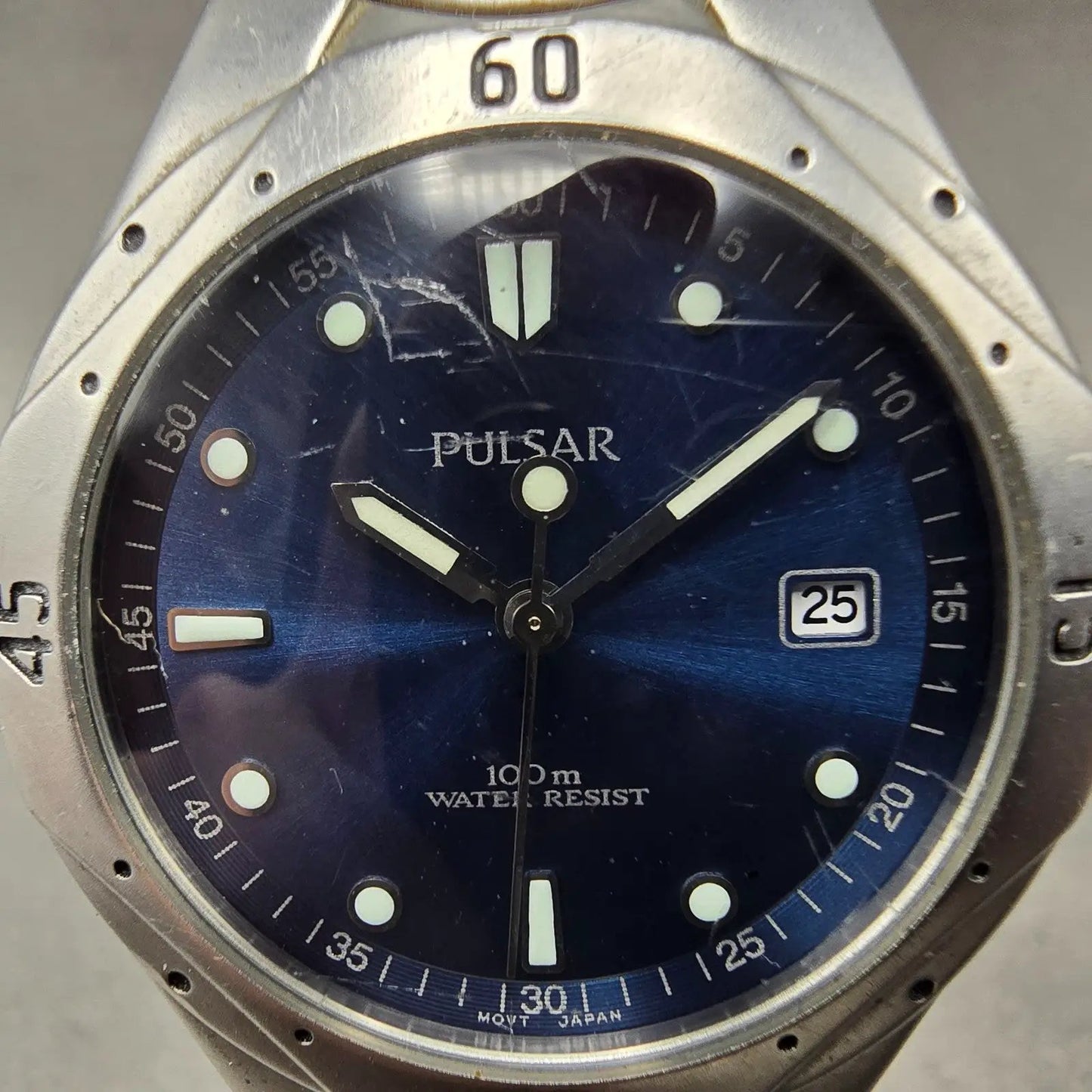 Pulsar Dive Watch Men 36mm Blue Dial Silver Tone Date Round V732-X206 PARTS3