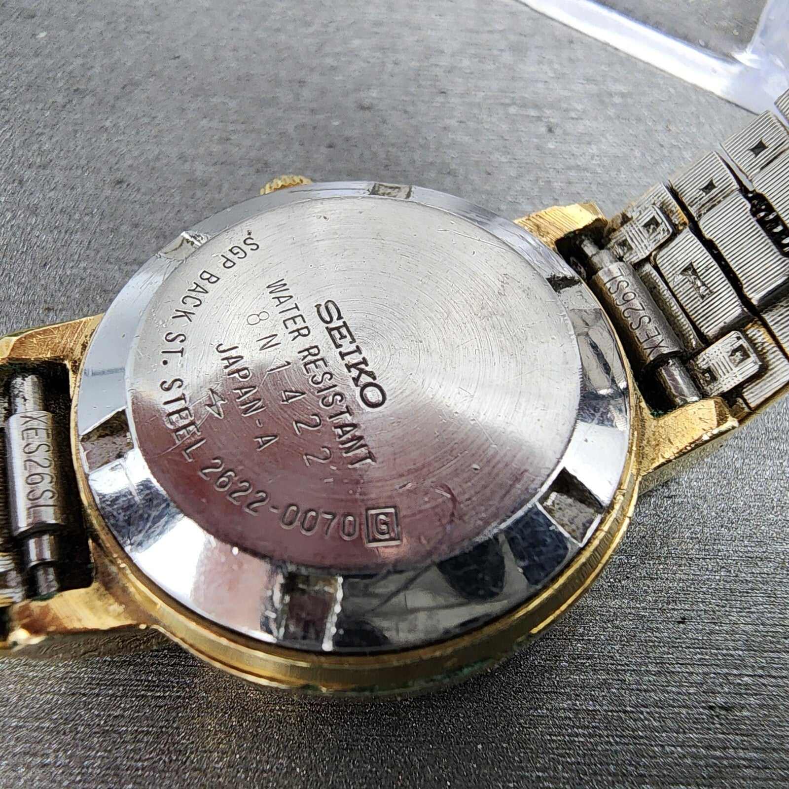 Seiko Watch Women 26mm Champange Dial Gold Tone Date Round 26220070 New Battery9
