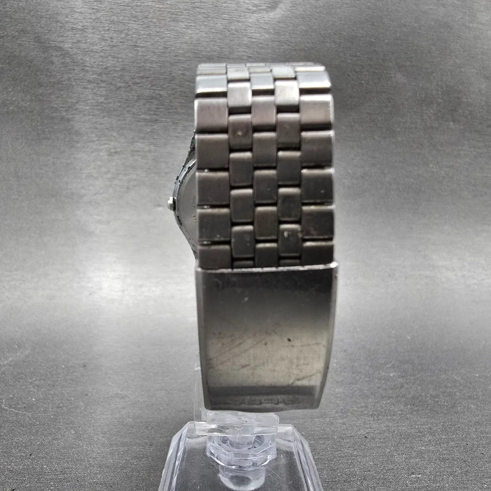 Seiko Alba Watch Men 34mm Luminous Dial Silver Tone Daydate V743-7A00 PARTS VTG7