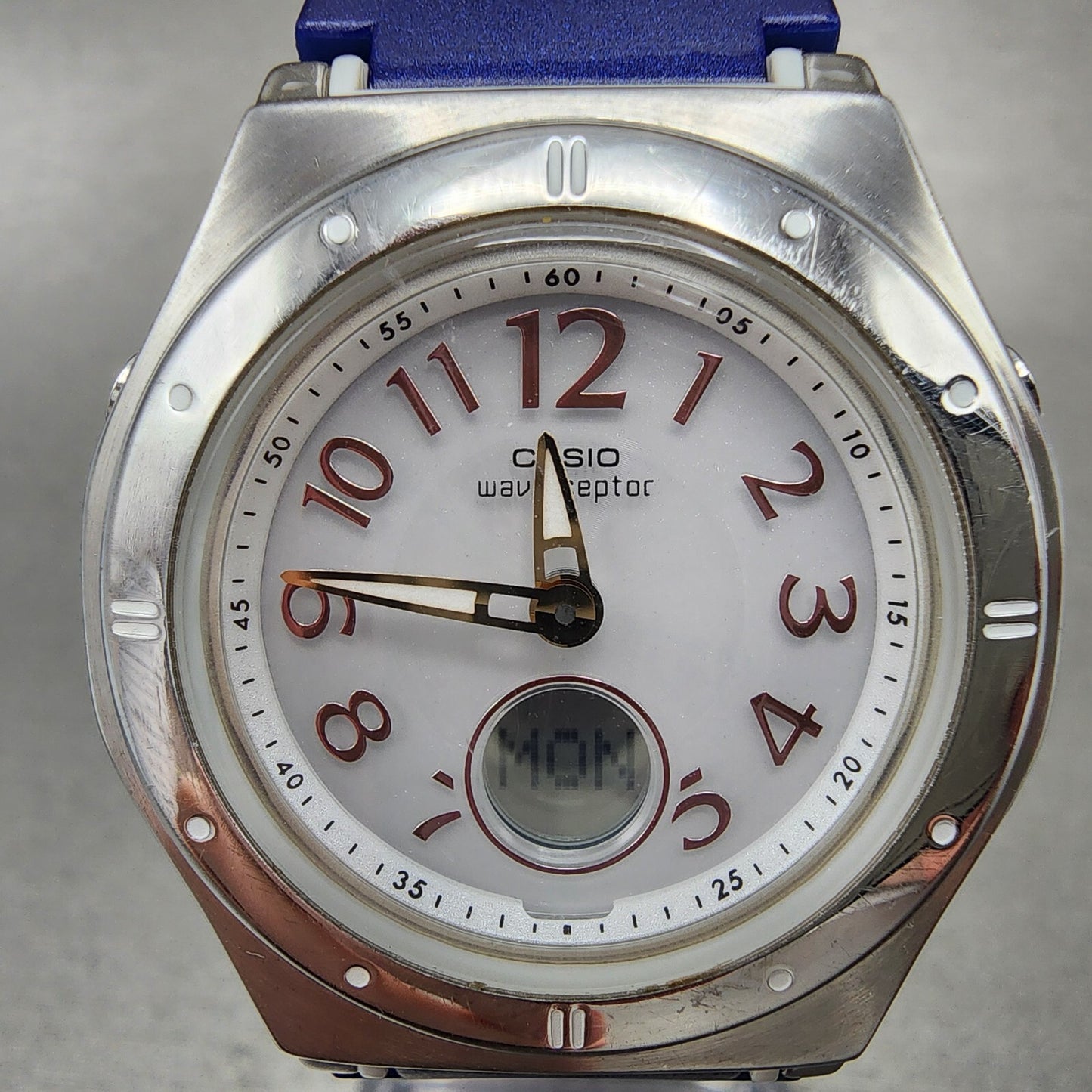 Casio Wave Ceptor Watch Women 34mm White Dial White Tone Date LWAM143 New Batt1